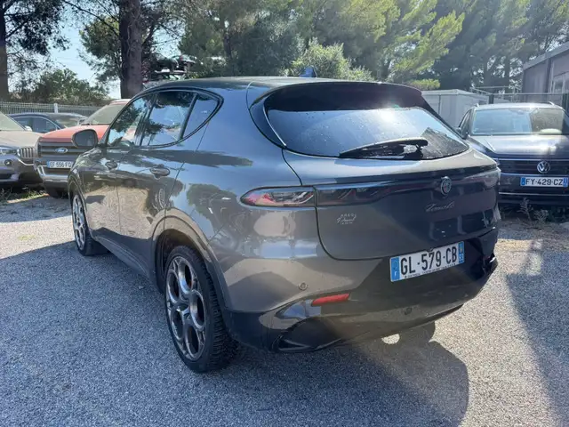 Alfa Romeo Tonale view 3