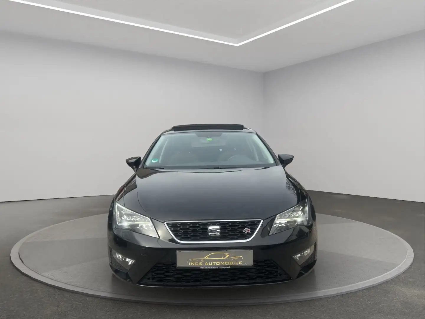 SEAT Leon FR*Pano*2 Hand*SHZ*Leder* Schwarz - 2