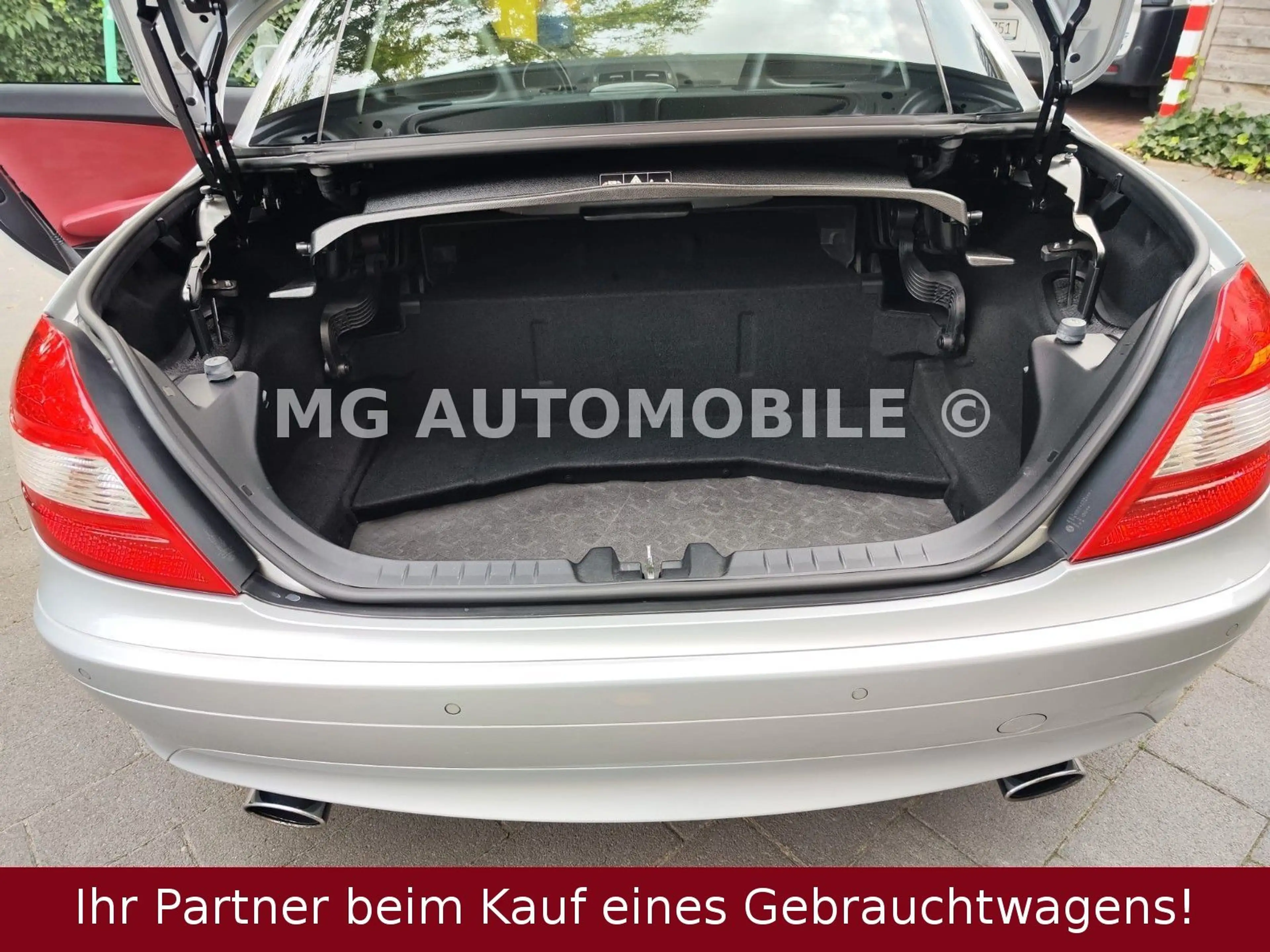 Mercedes-Benz SLK 200 Kompressor — photo 11