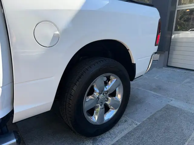 Dodge Ram view 11