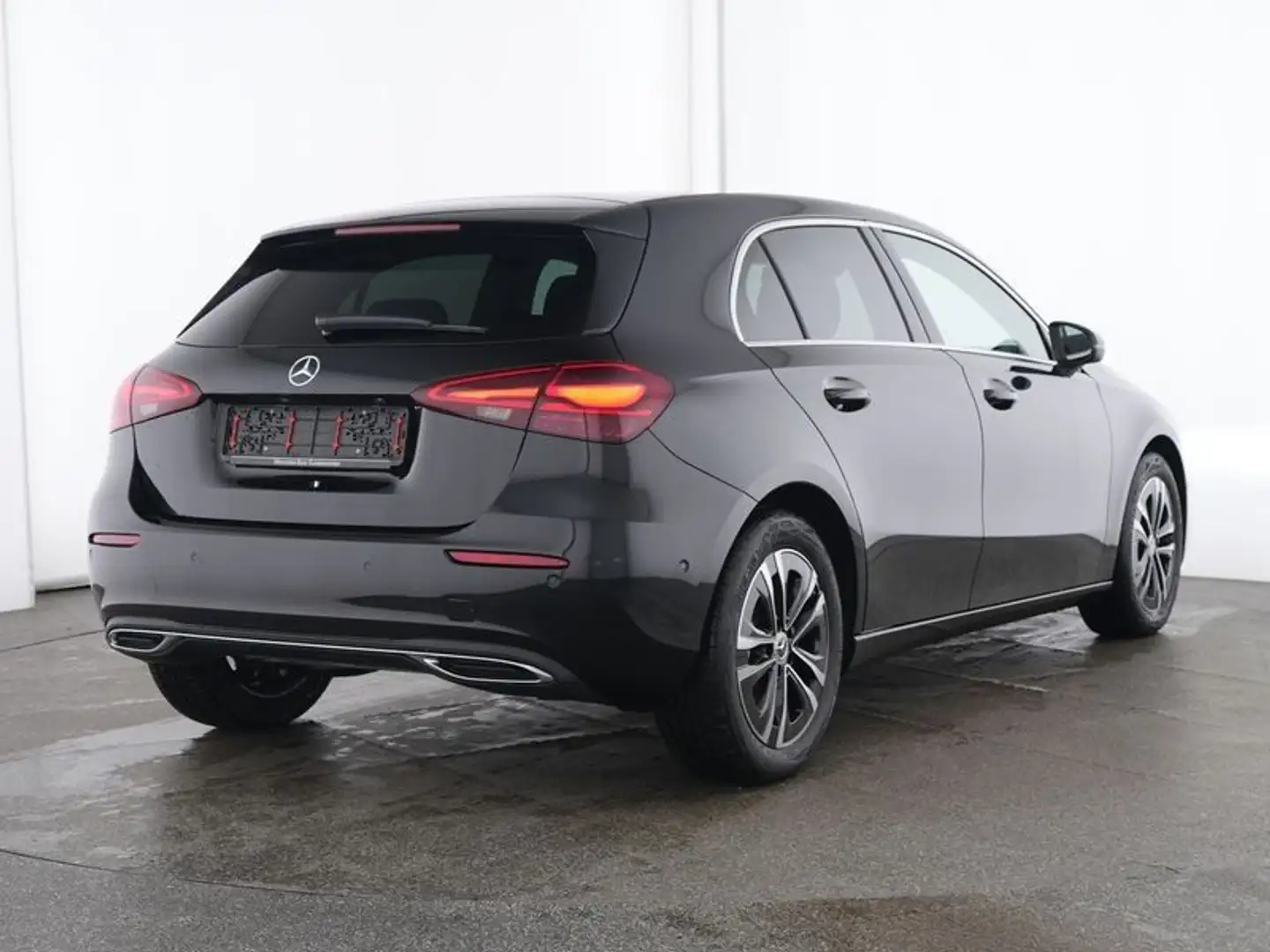 Mercedes-Benz A 200 Progressive-Line Adv Distronic/Winterpaket Schwarz - 2