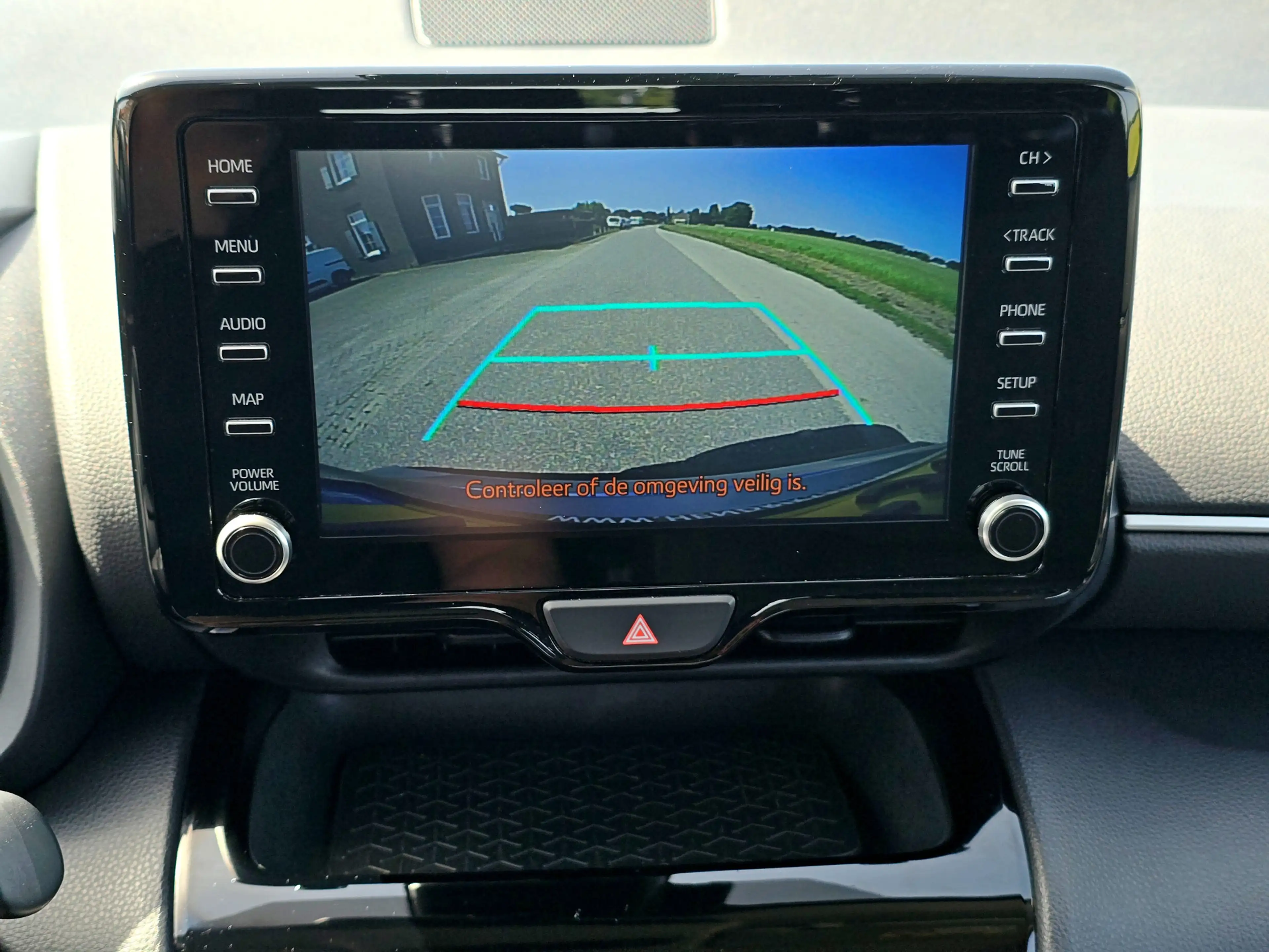Toyota Yaris Cross 1.5 Hybrid Active - 115 Pk - ParkeerCamera - Apple — photo 16