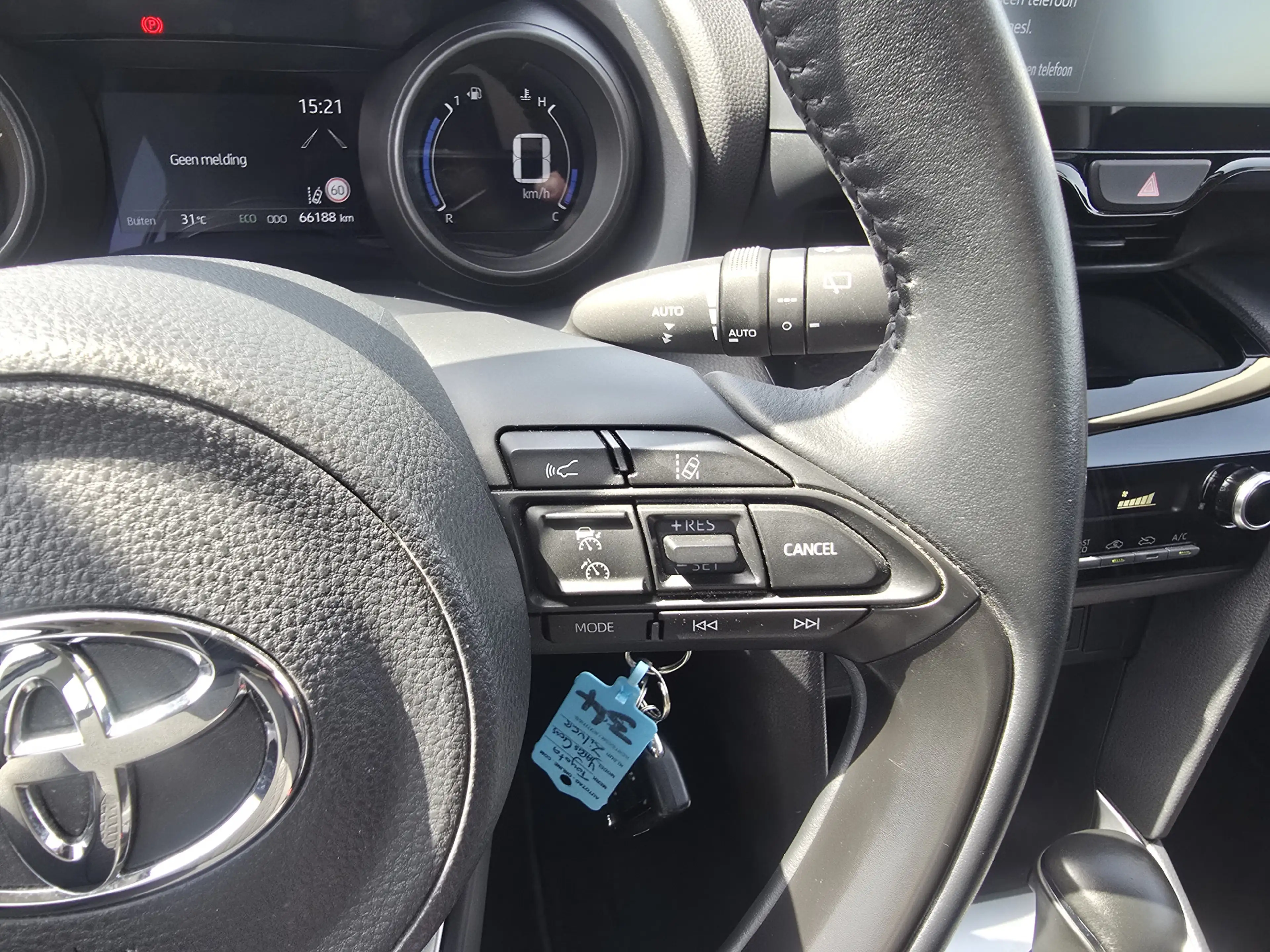 Toyota Yaris Cross 1.5 Hybrid Active - 115 Pk - ParkeerCamera - Apple — photo 26