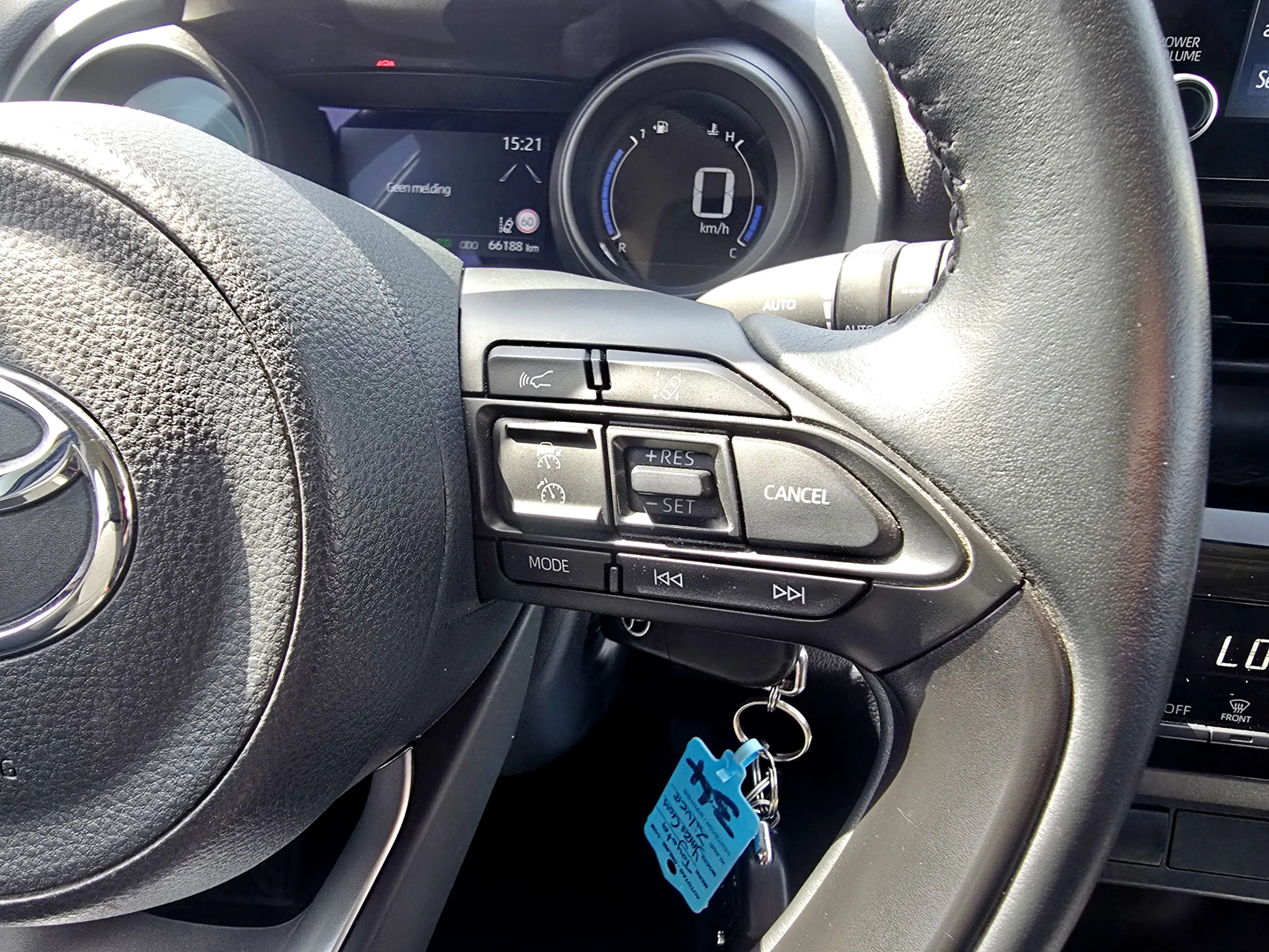 Toyota Yaris Cross 1.5 Hybrid Active - 115 Pk - ParkeerCamera - Apple — photo 24