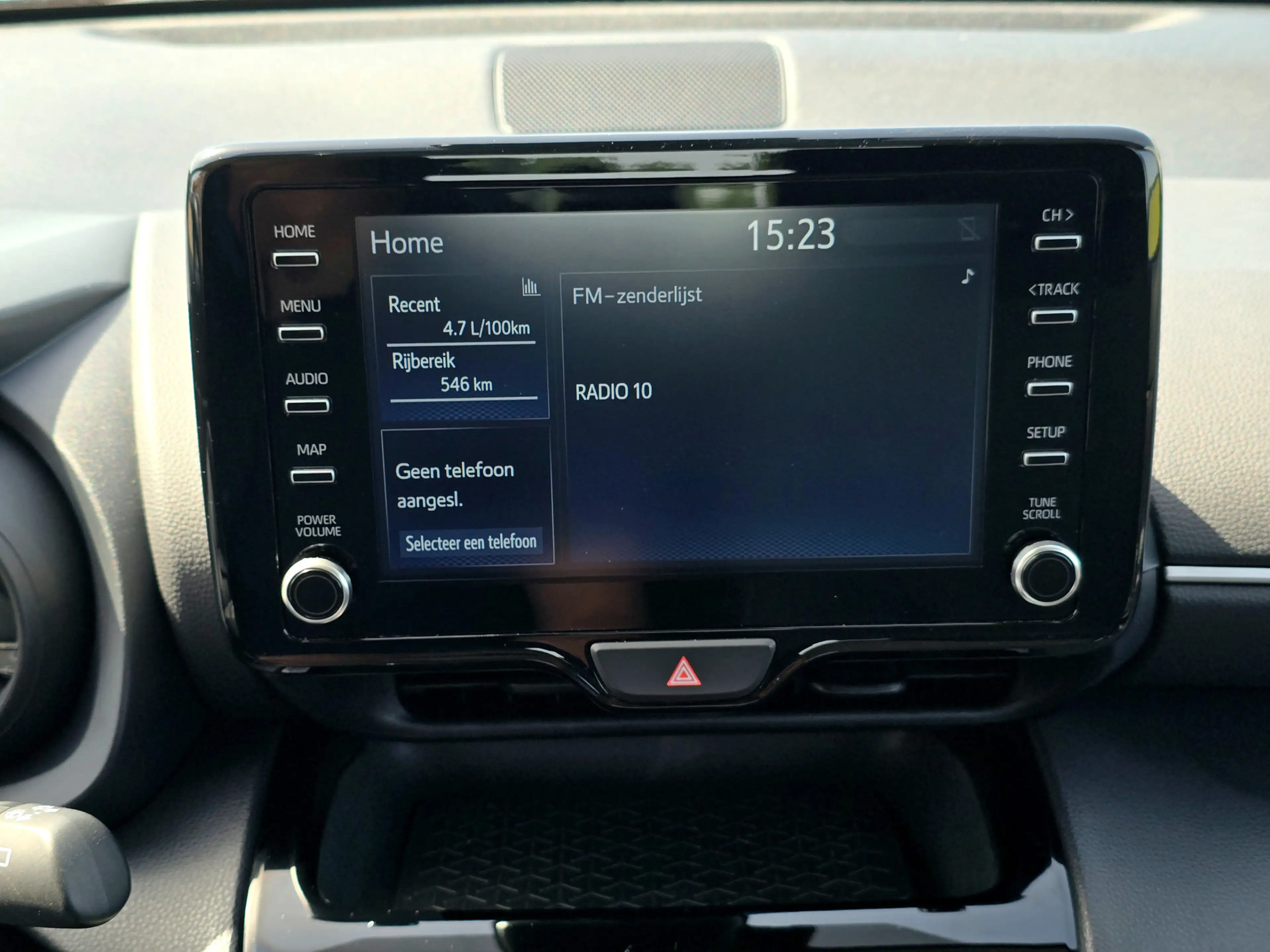 Toyota Yaris Cross 1.5 Hybrid Active - 115 Pk - ParkeerCamera - Apple — photo 34