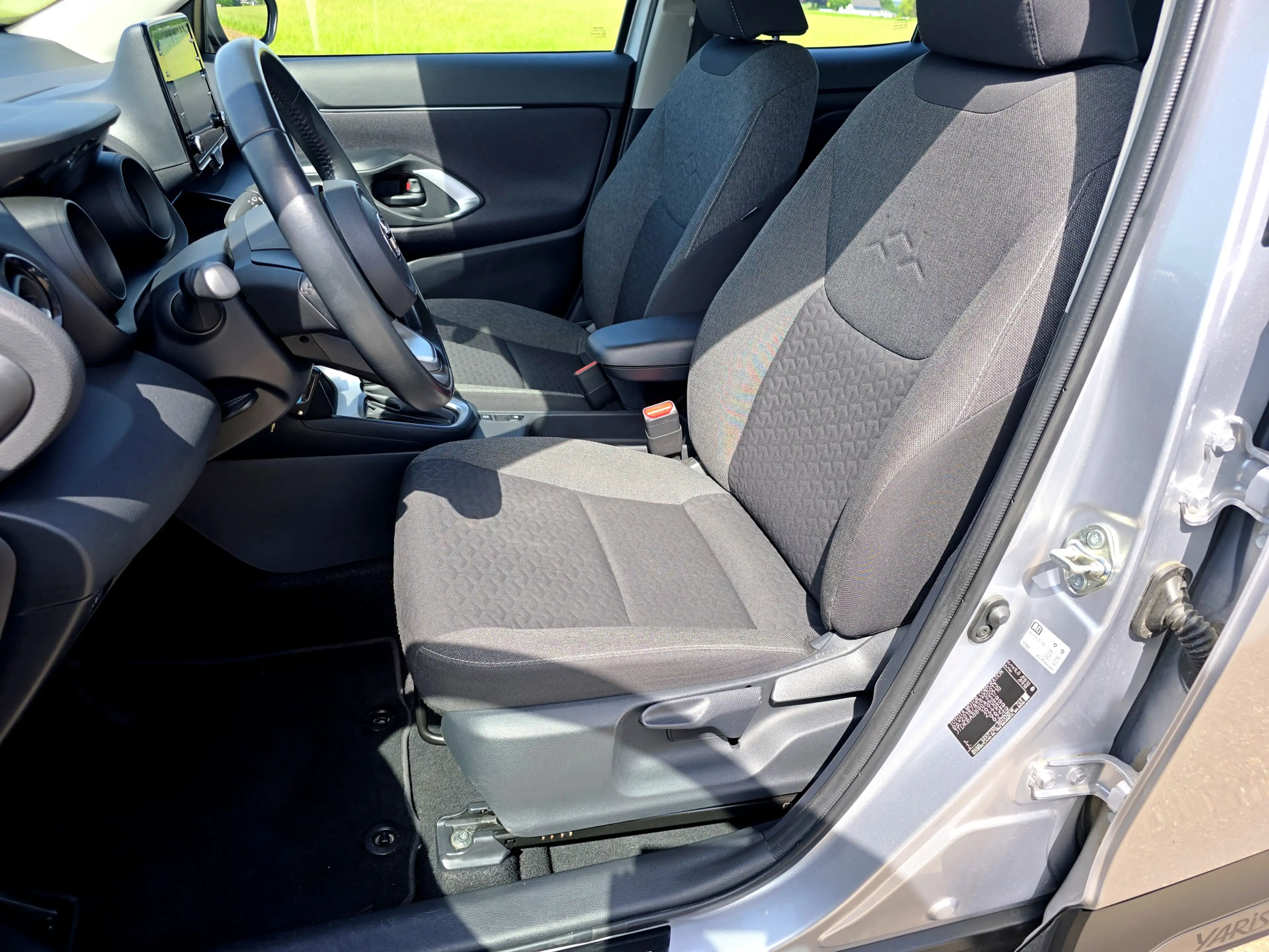 Toyota Yaris Cross 1.5 Hybrid Active - 115 Pk - ParkeerCamera - Apple — photo 20