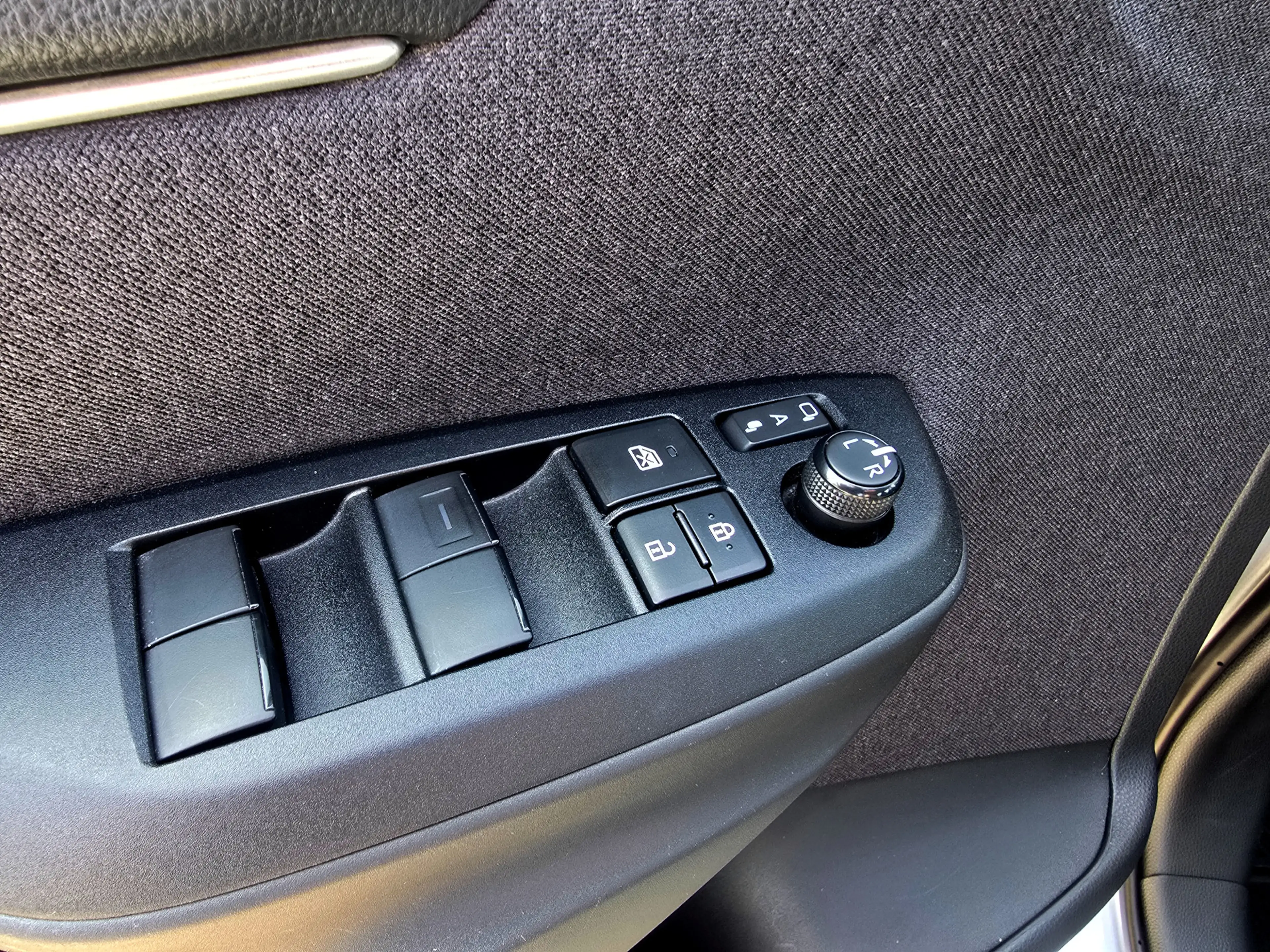Toyota Yaris Cross 1.5 Hybrid Active - 115 Pk - ParkeerCamera - Apple — photo 18