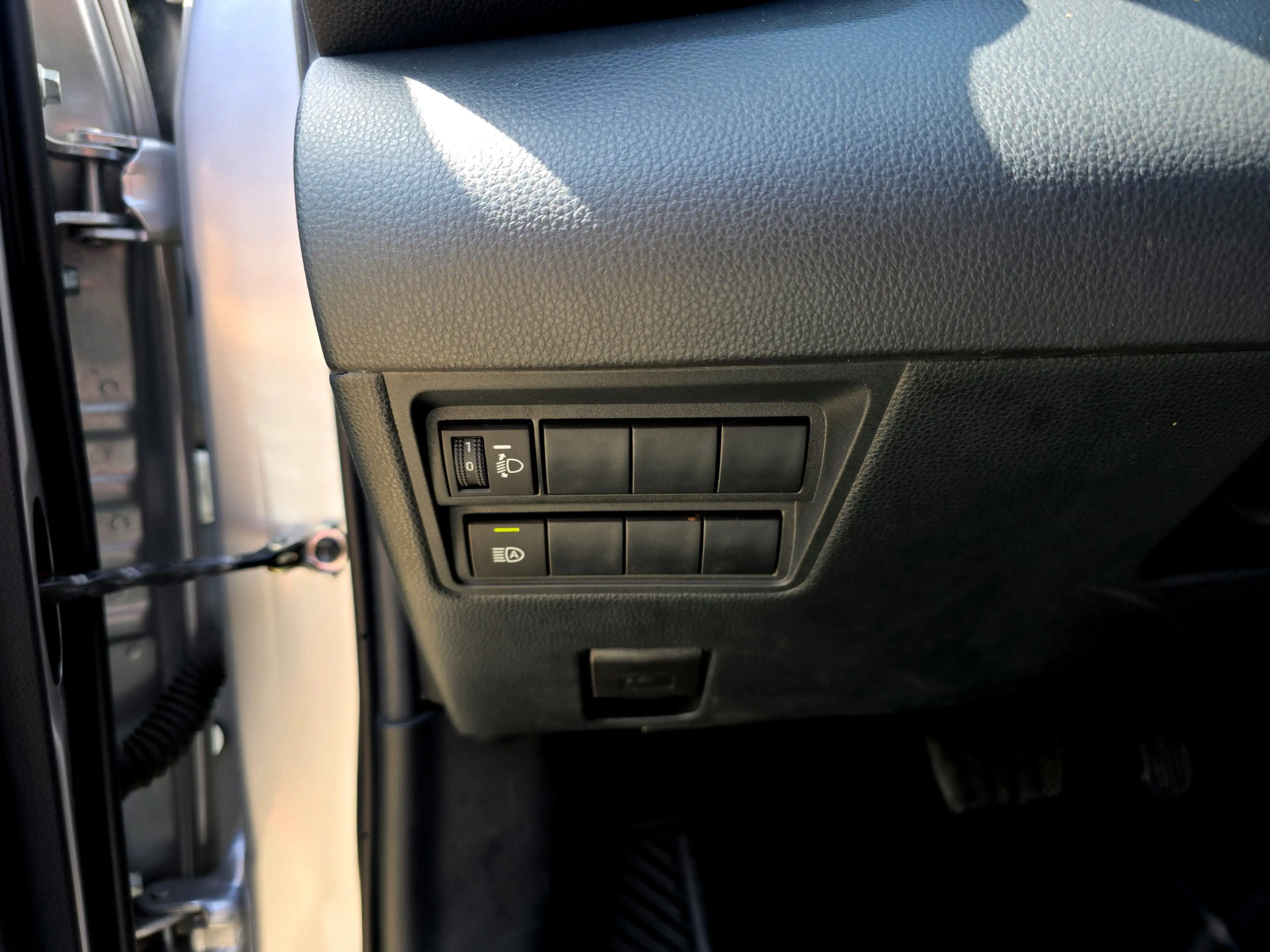 Toyota Yaris Cross 1.5 Hybrid Active - 115 Pk - ParkeerCamera - Apple — photo 19