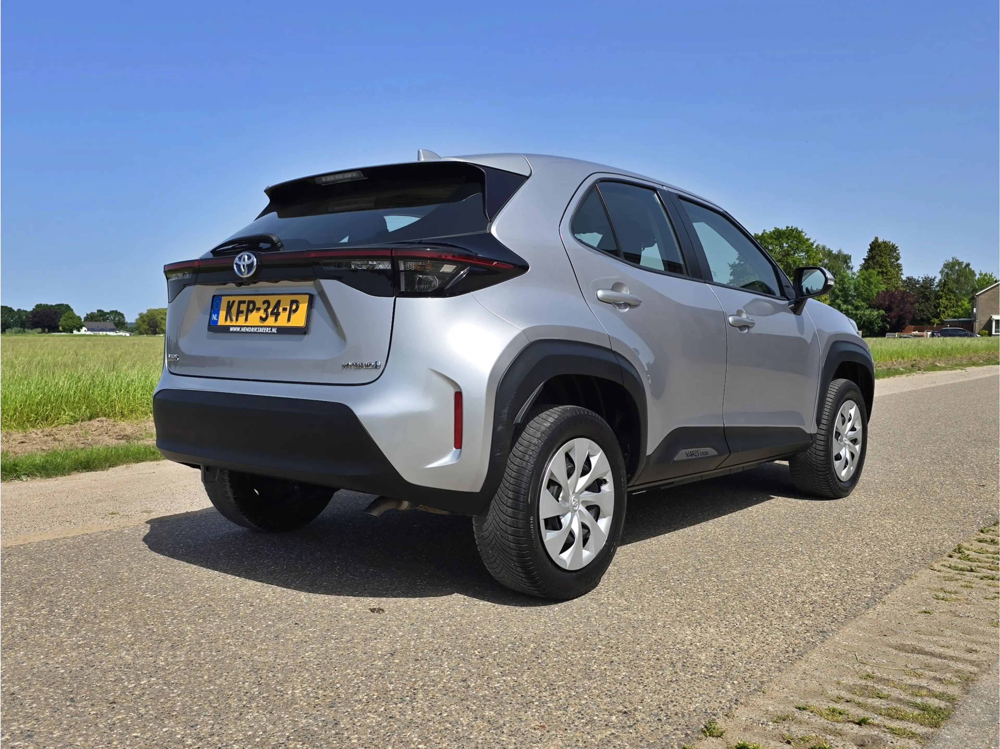 Toyota Yaris Cross 1.5 Hybrid Active - 115 Pk - ParkeerCamera - Apple — photo 7