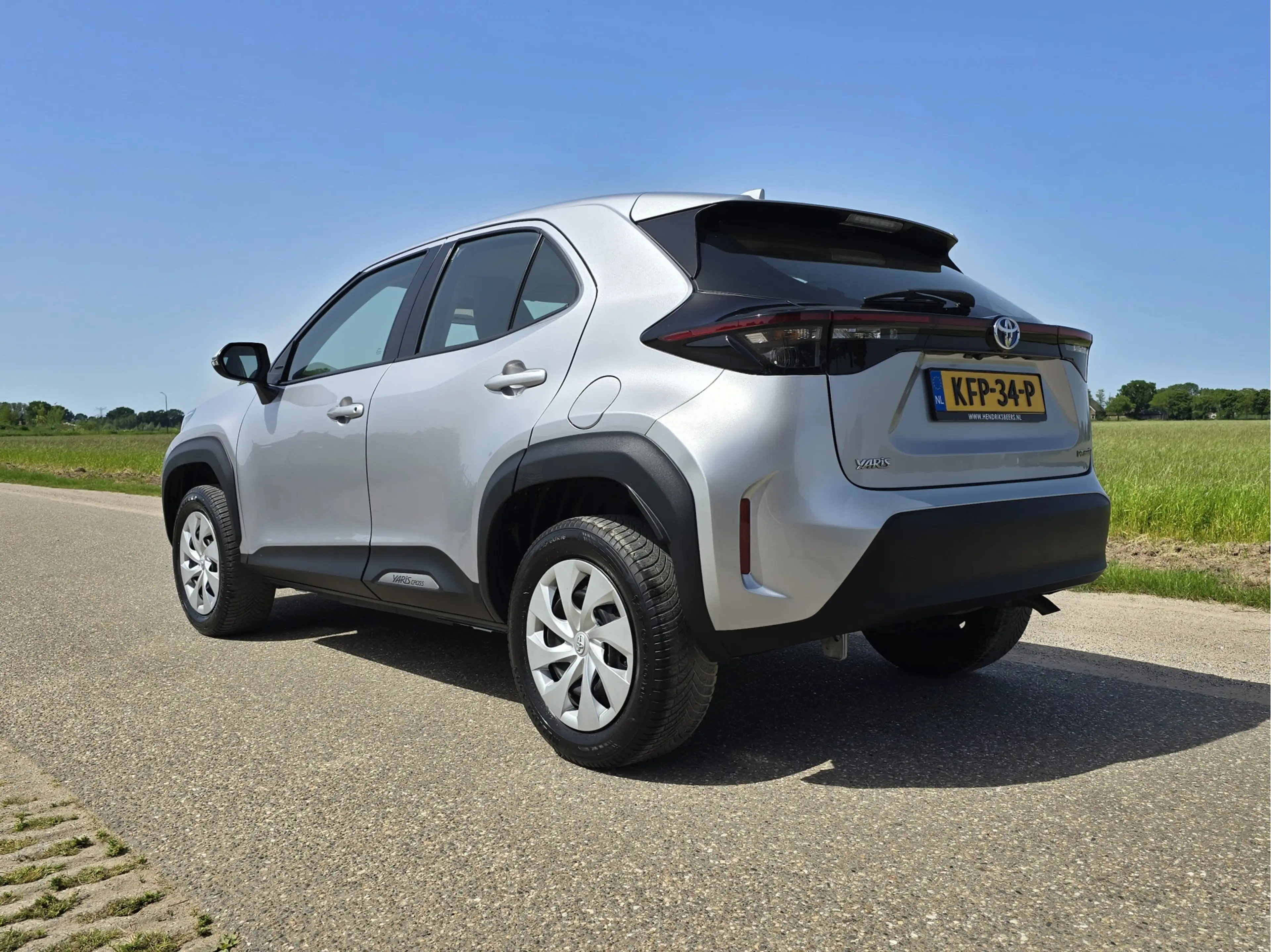 Toyota Yaris Cross 1.5 Hybrid Active - 115 Pk - ParkeerCamera - Apple — photo 3