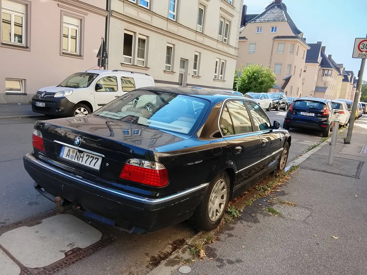 BMW 728iL, foto 5