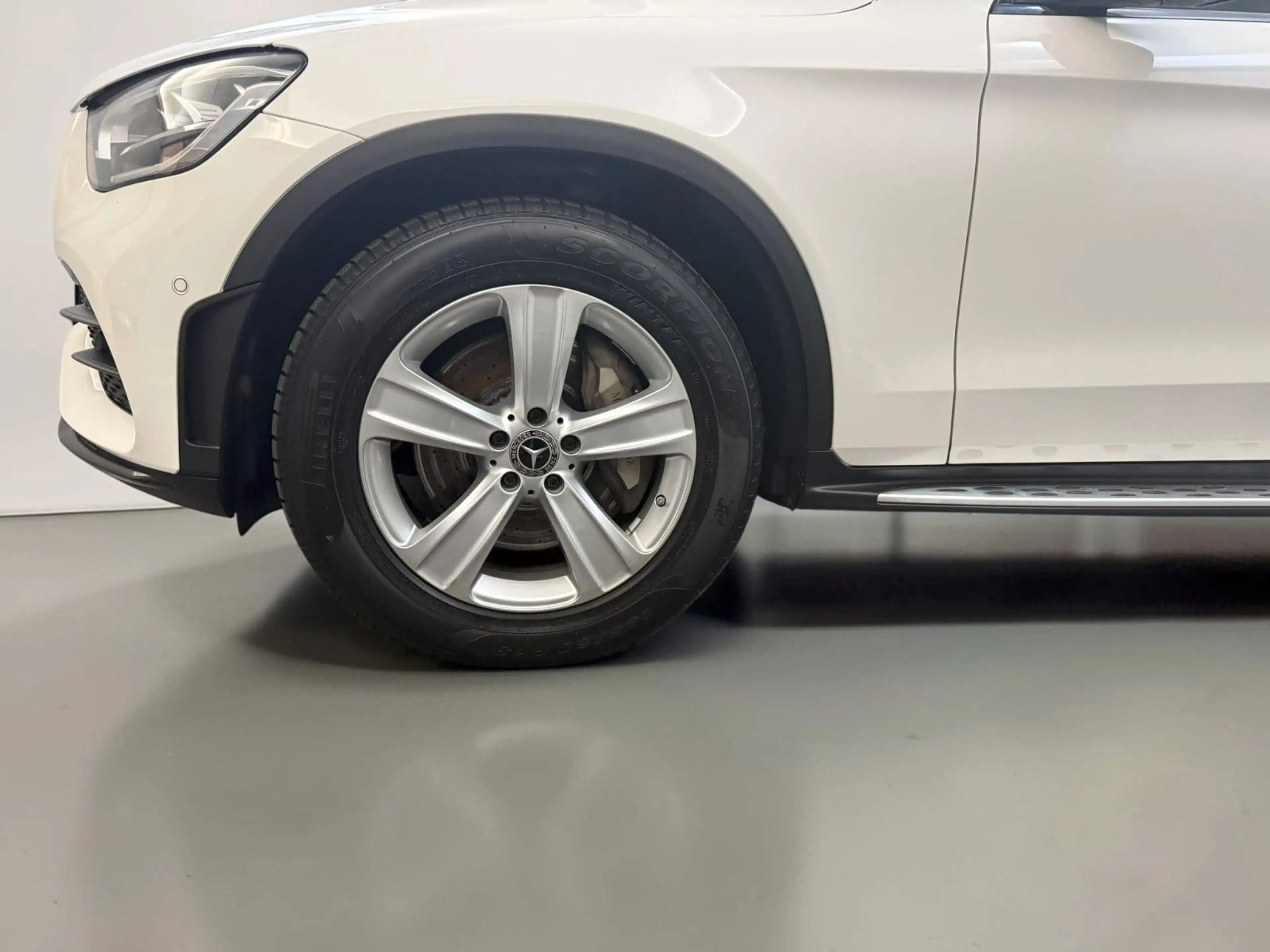 Mercedes-Benz GLC 400 d 4M AMG Line SITZKLIM*STHZ*ACC*360*HUD — photo 4