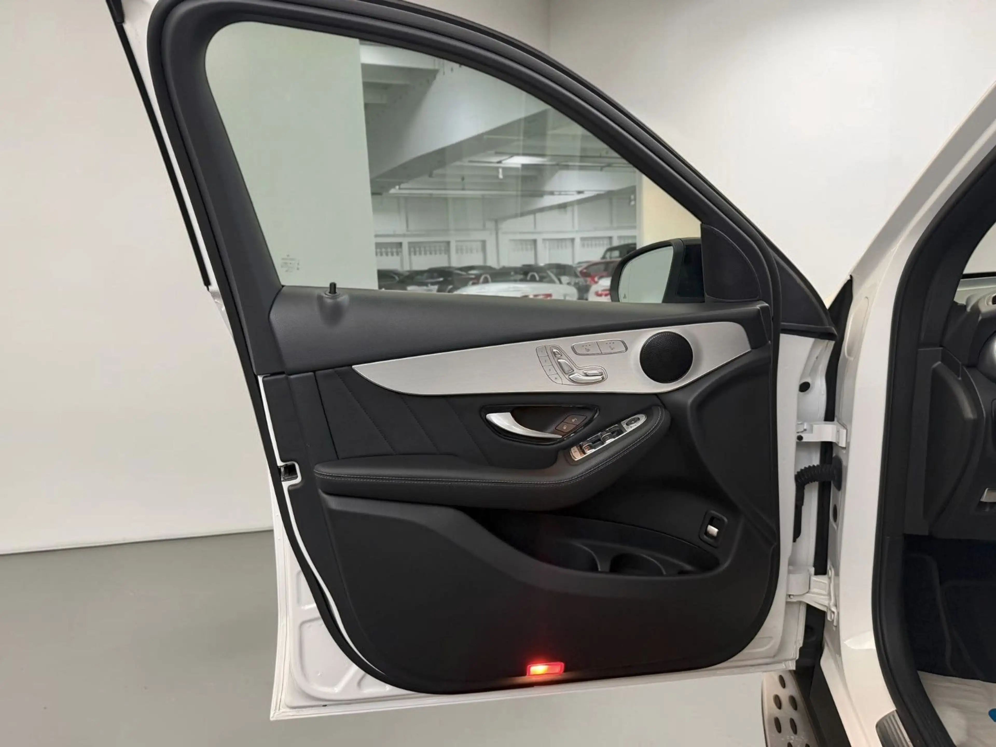 Mercedes-Benz GLC 400 d 4M AMG Line SITZKLIM*STHZ*ACC*360*HUD — photo 11