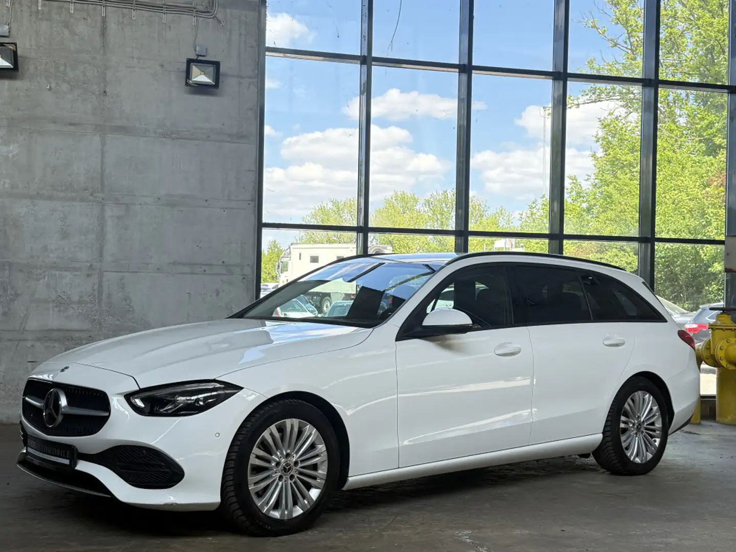 Mercedes-Benz C 220 D LED MBUX Distronic Rü-Kamera Keyless-Go Blanc - 2