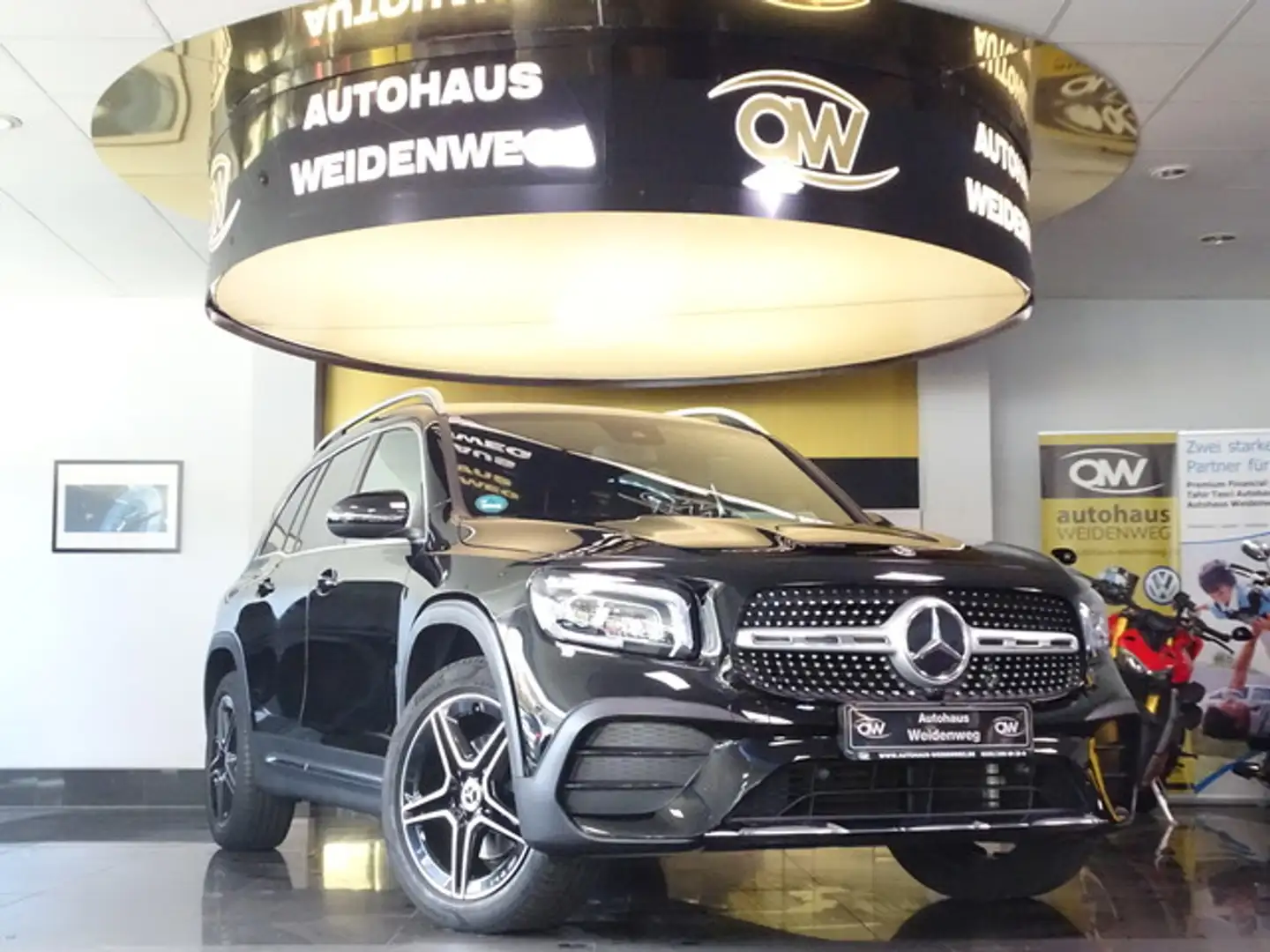 Mercedes-Benz GLB 200 AMG Navi LED Leder Cam 7 Sitzer/15692 KM Noir - 2