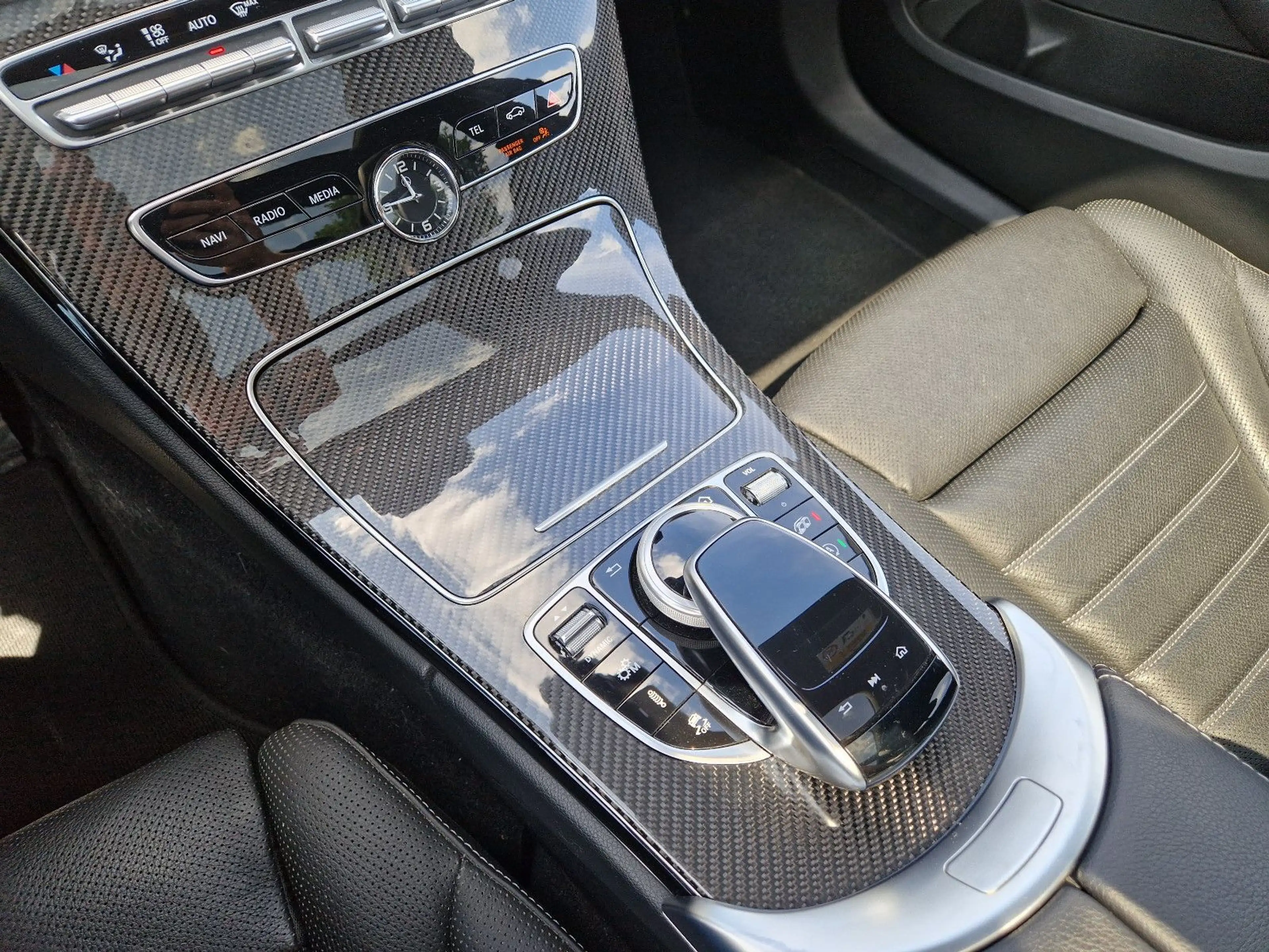 Mercedes-Benz C 43 AMG 4Matic PANO HUD BURMESTER ACC — photo 13