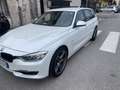 BMW 330 330dA Touring xdrive Luxury - thumbnail 5