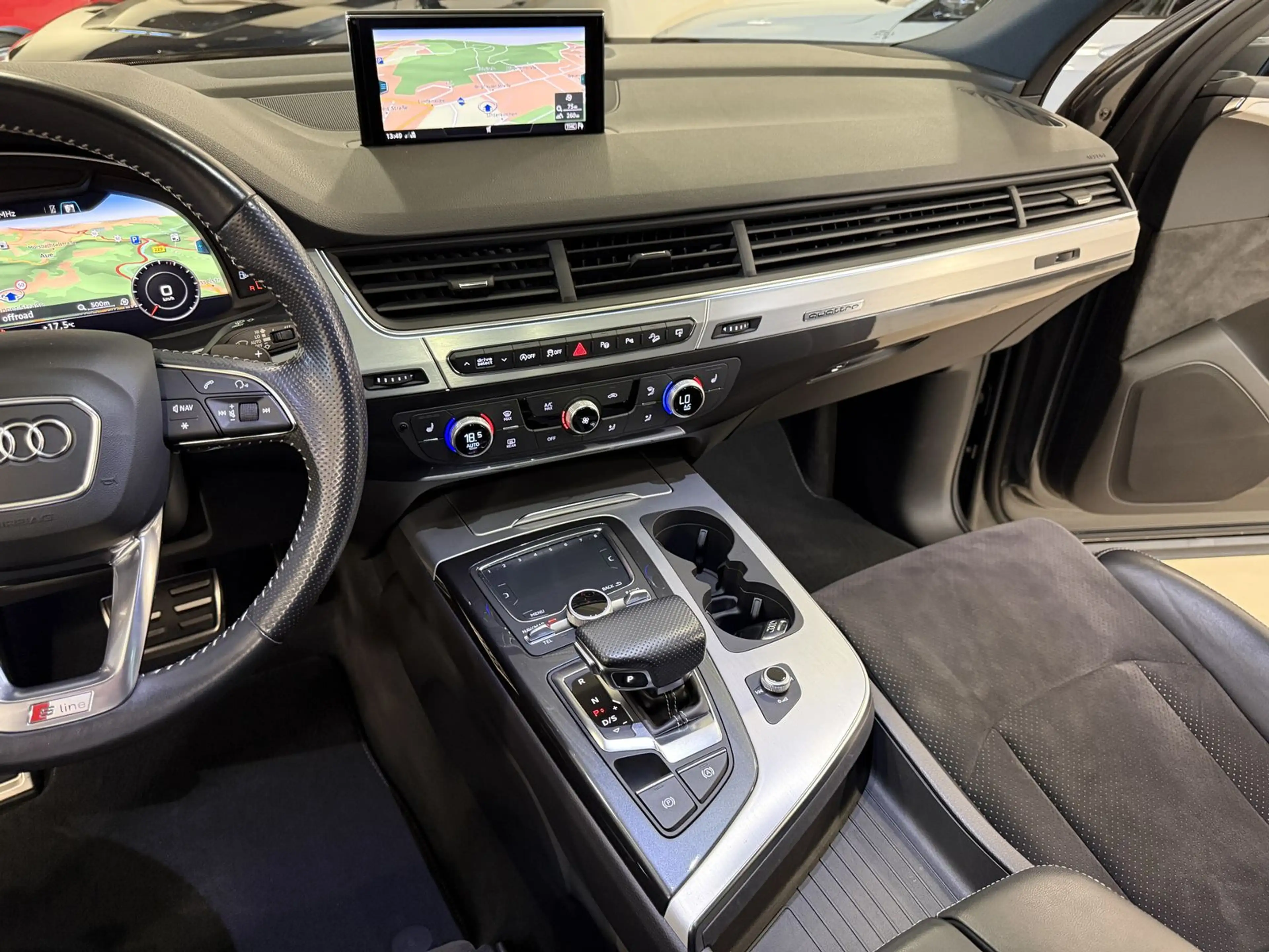 Audi Q7 quattro S line Plus *Allradlenk.-Pano-Virtual — photo 13