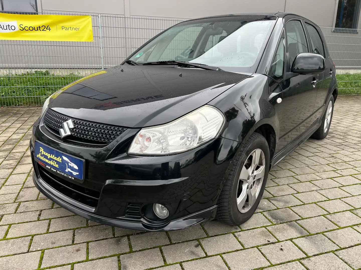 Suzuki SX4 Streetline Club/ Tüv 12/2026 / Keylesgo / Schwarz - 1