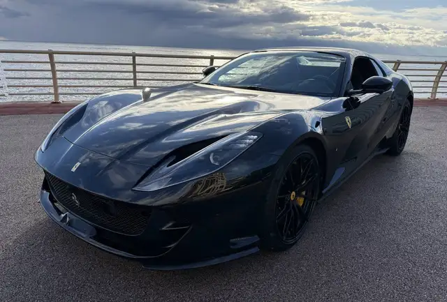 Ferrari 812 V12 6.5 800ch