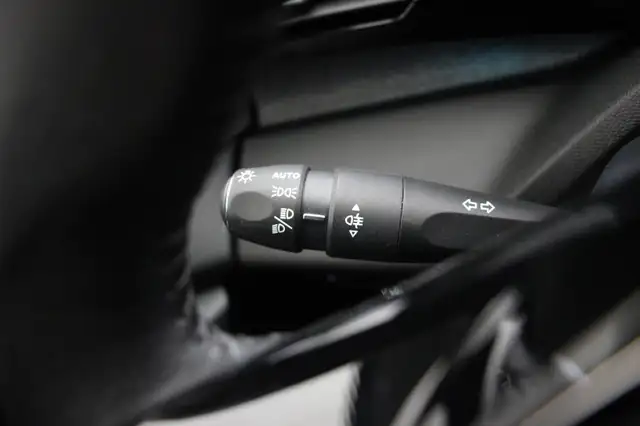 Peugeot 308 view 25
