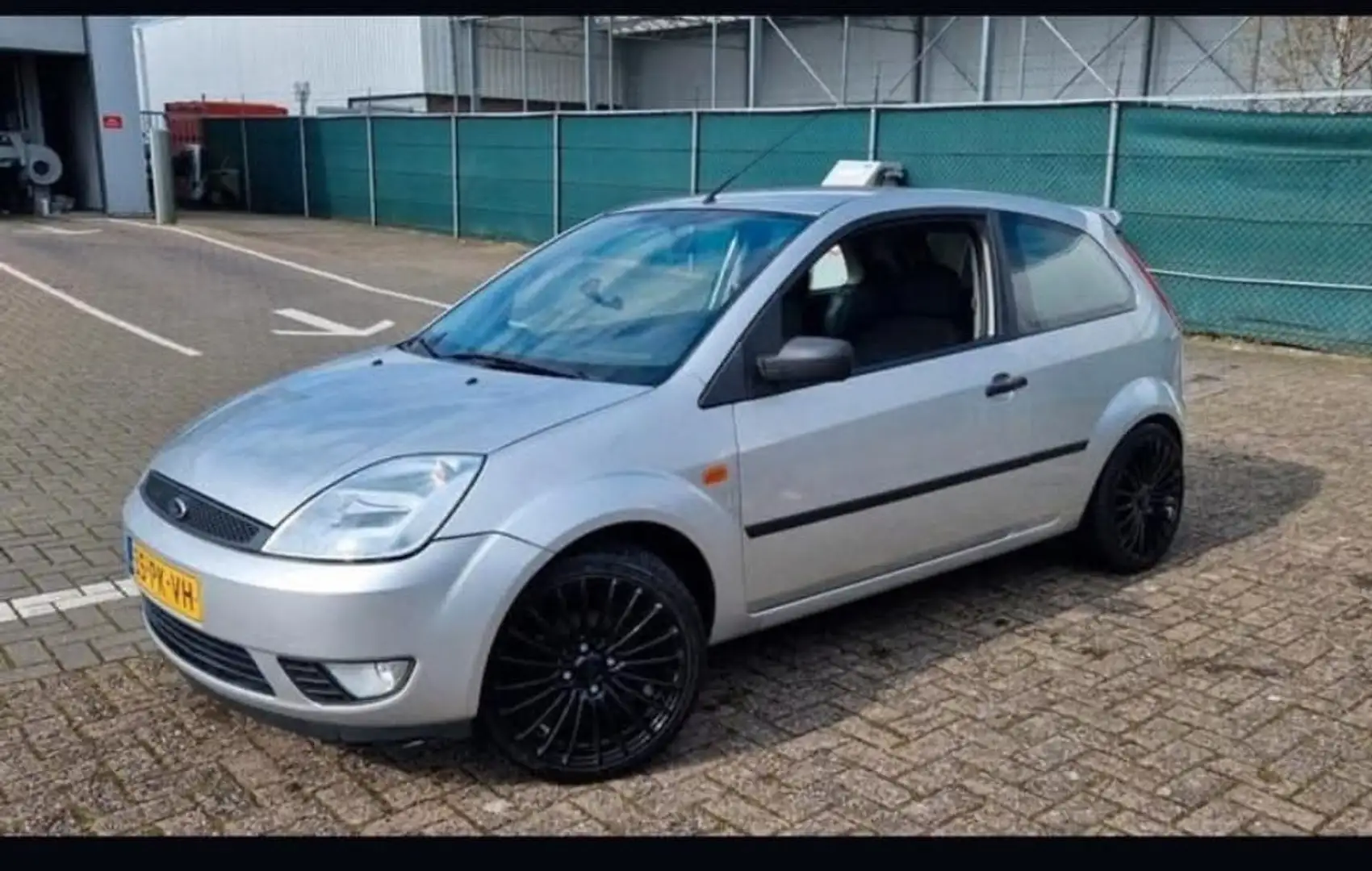 Ford Fiesta 1.6-16V Futura Zilver - 1