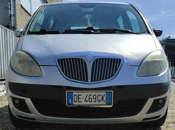 Musa I 2004 1.3 mjt Argento 100