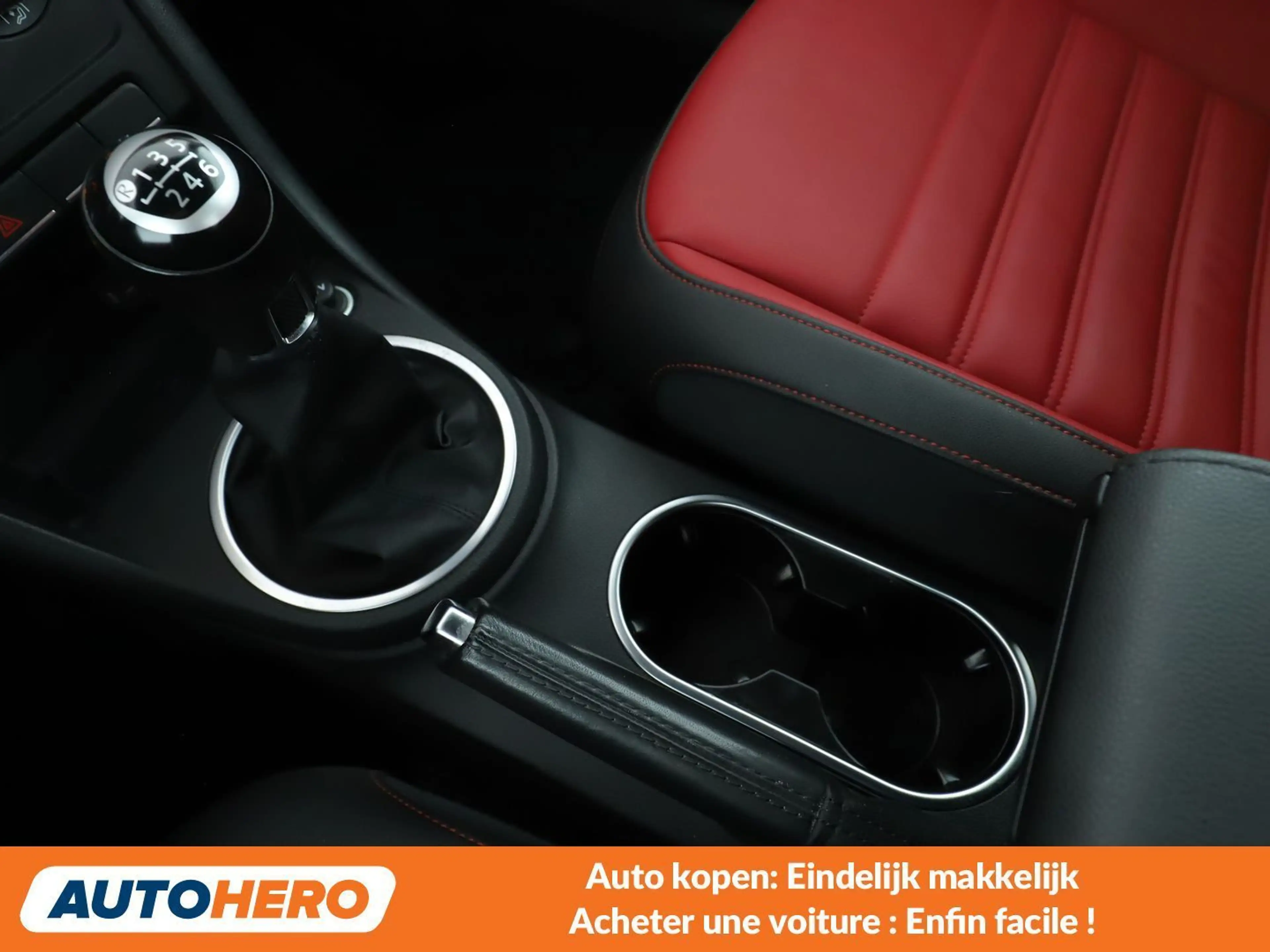 Volkswagen Beetle 1.2 TSI Design BlueMotion Tech — photo 11