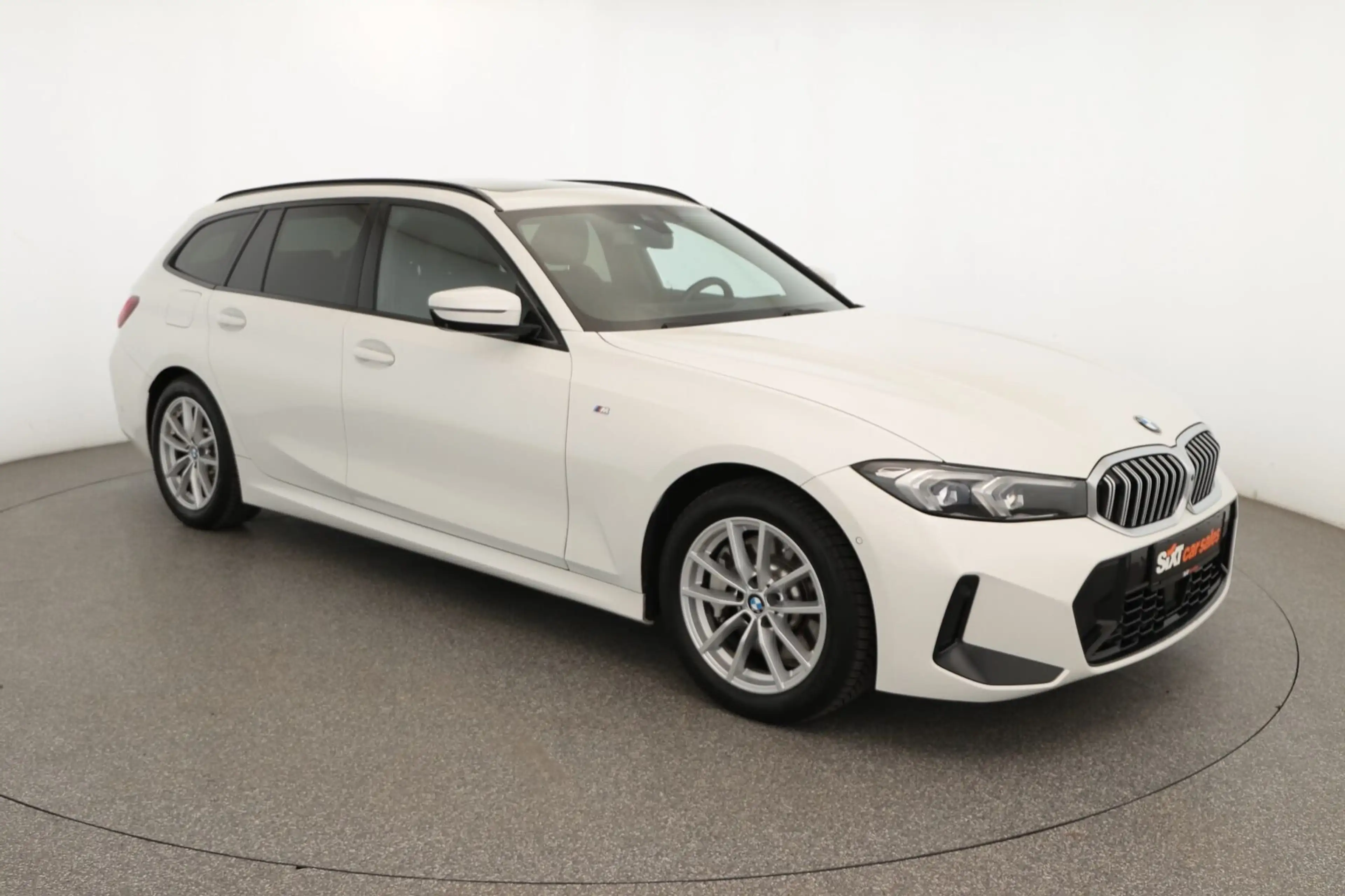 BMW 330 i xDrive M Sport 360°*ACC*AHK*Pano*HUD*NAV*LM