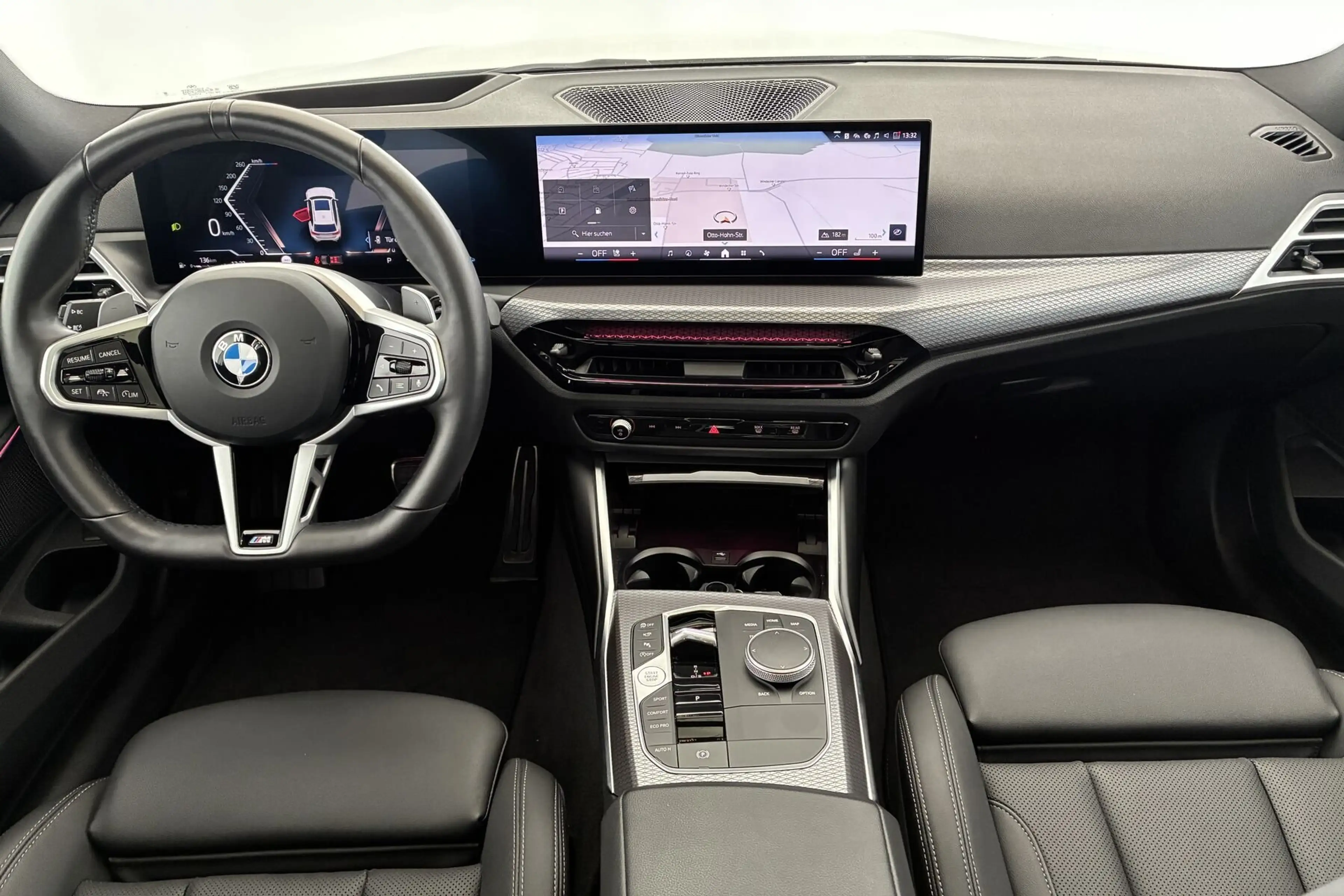 BMW 330 i xDrive M Sport 360°*ACC*AHK*Pano*HUD*NAV*LM — photo 10