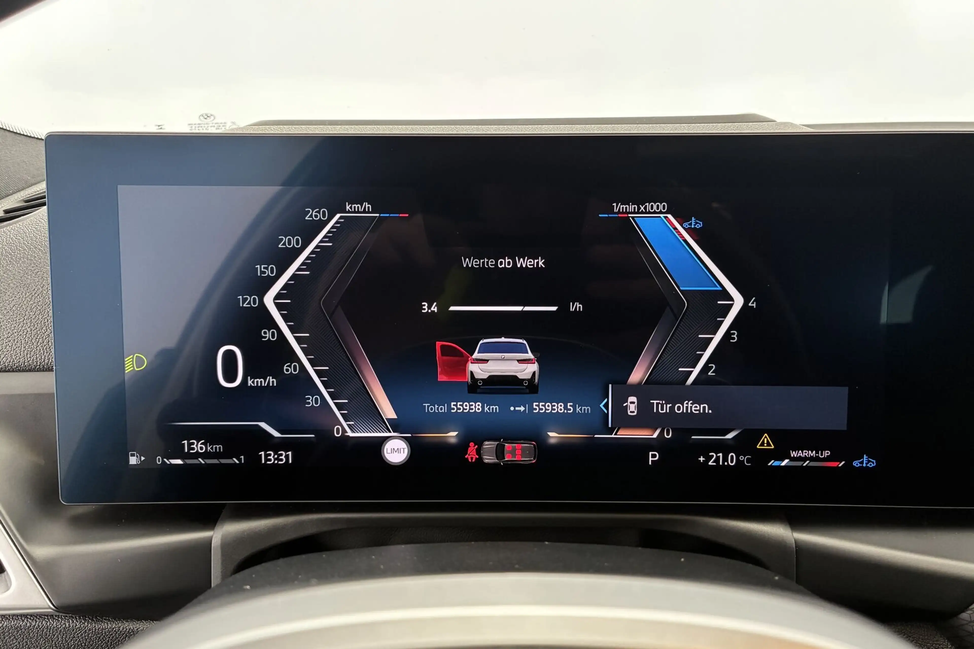 BMW 330 i xDrive M Sport 360°*ACC*AHK*Pano*HUD*NAV*LM — photo 8