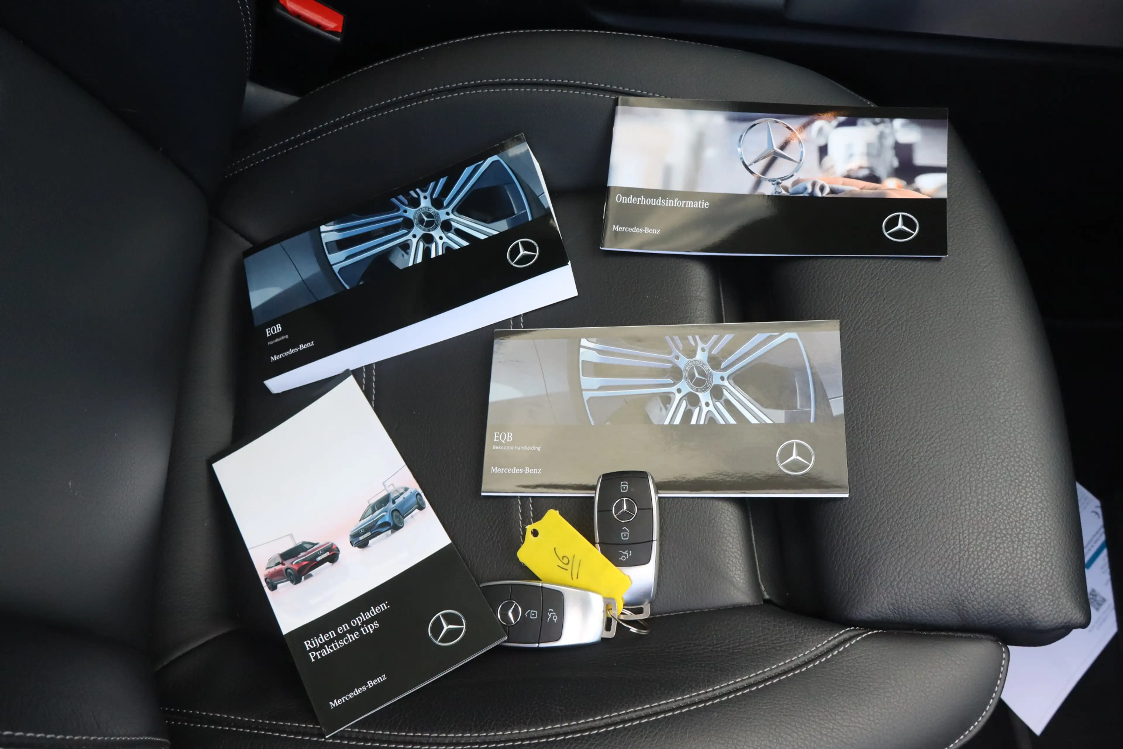 Mercedes-Benz EQB 350 4MATIC AMG Line 67 kWh - NL- Auto!!! AMG Premium I — photo 41