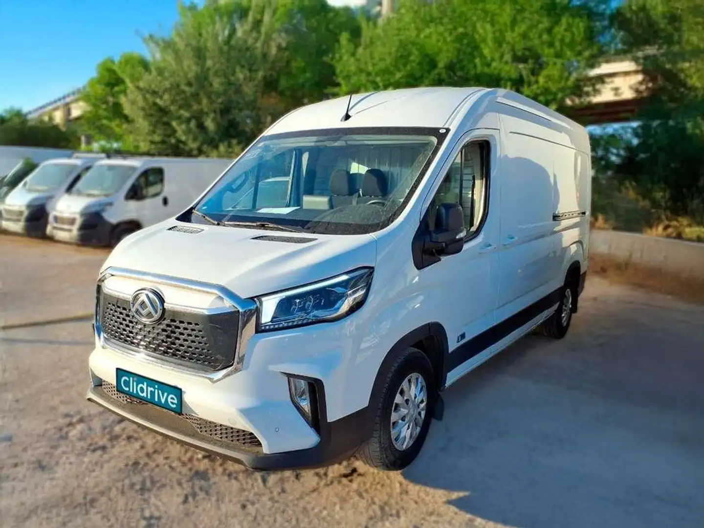 Maxus Deliver 9 2.0D L3H2 Comfort Blanco - 2