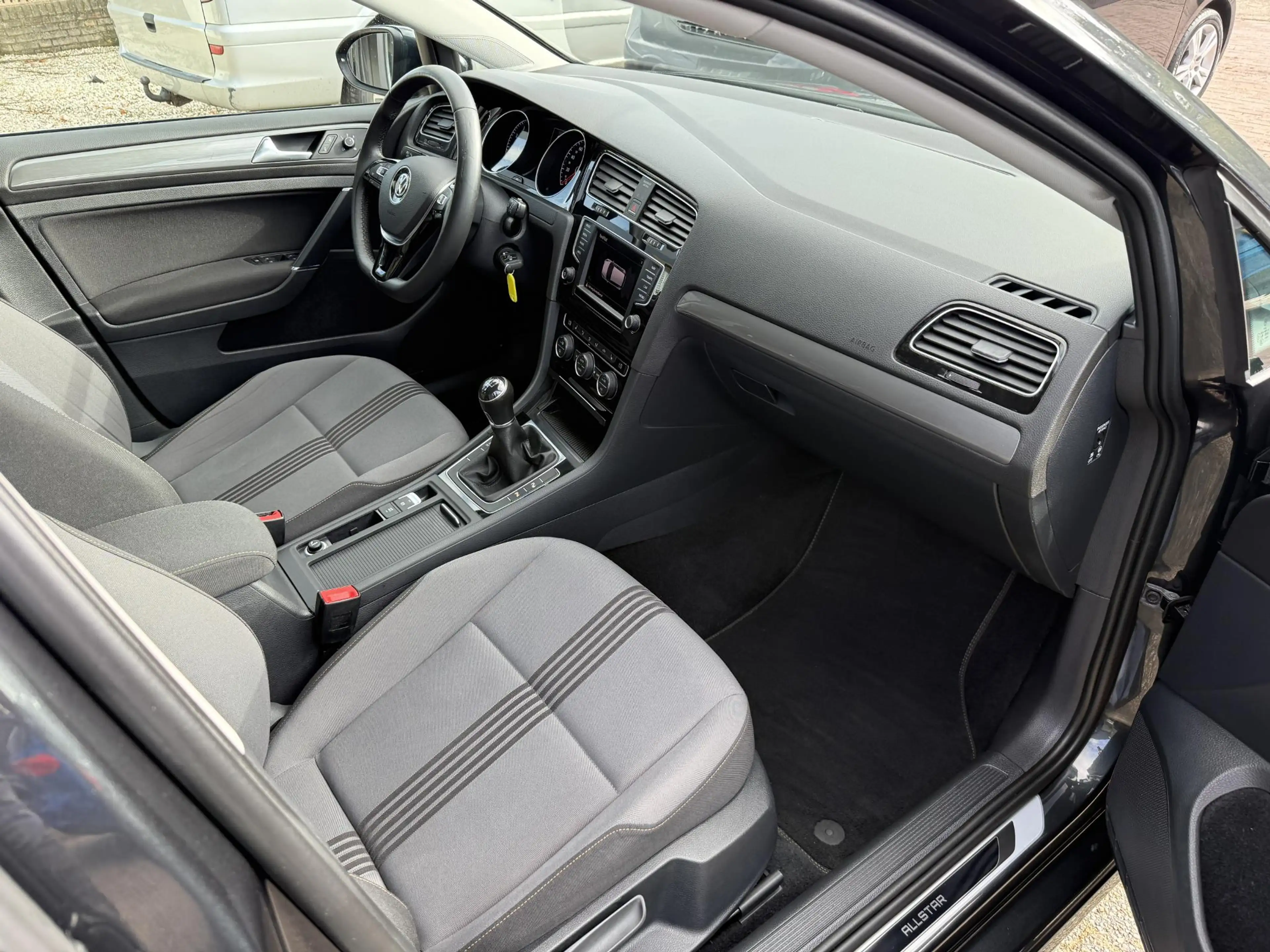 Volkswagen Golf 1.2 TSI Allstar * Navi * Cruise * Garantie — photo 10