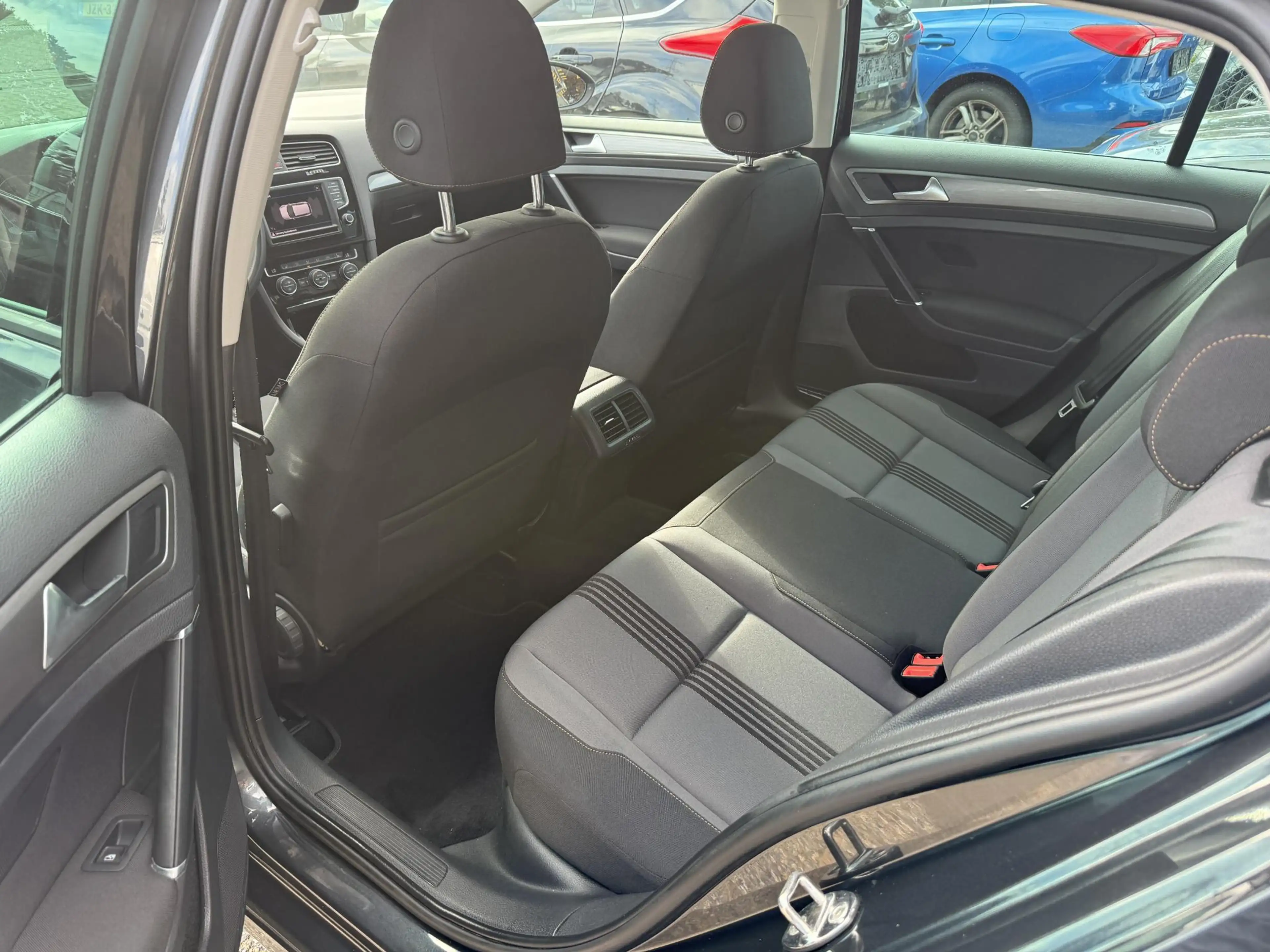 Volkswagen Golf 1.2 TSI Allstar * Navi * Cruise * Garantie — photo 9