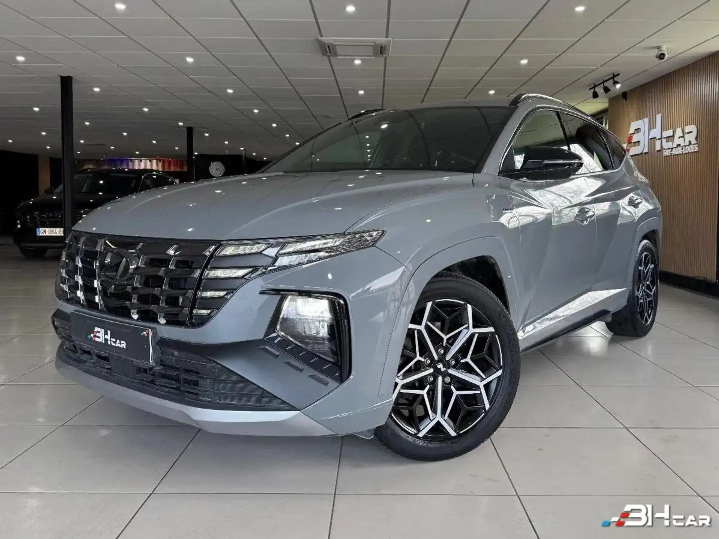 Hyundai TUCSON 1.6 CRDI 136 CH N-LINE MHEV DCT-7 2022 DIESEL HYBRID Schwarz - 1