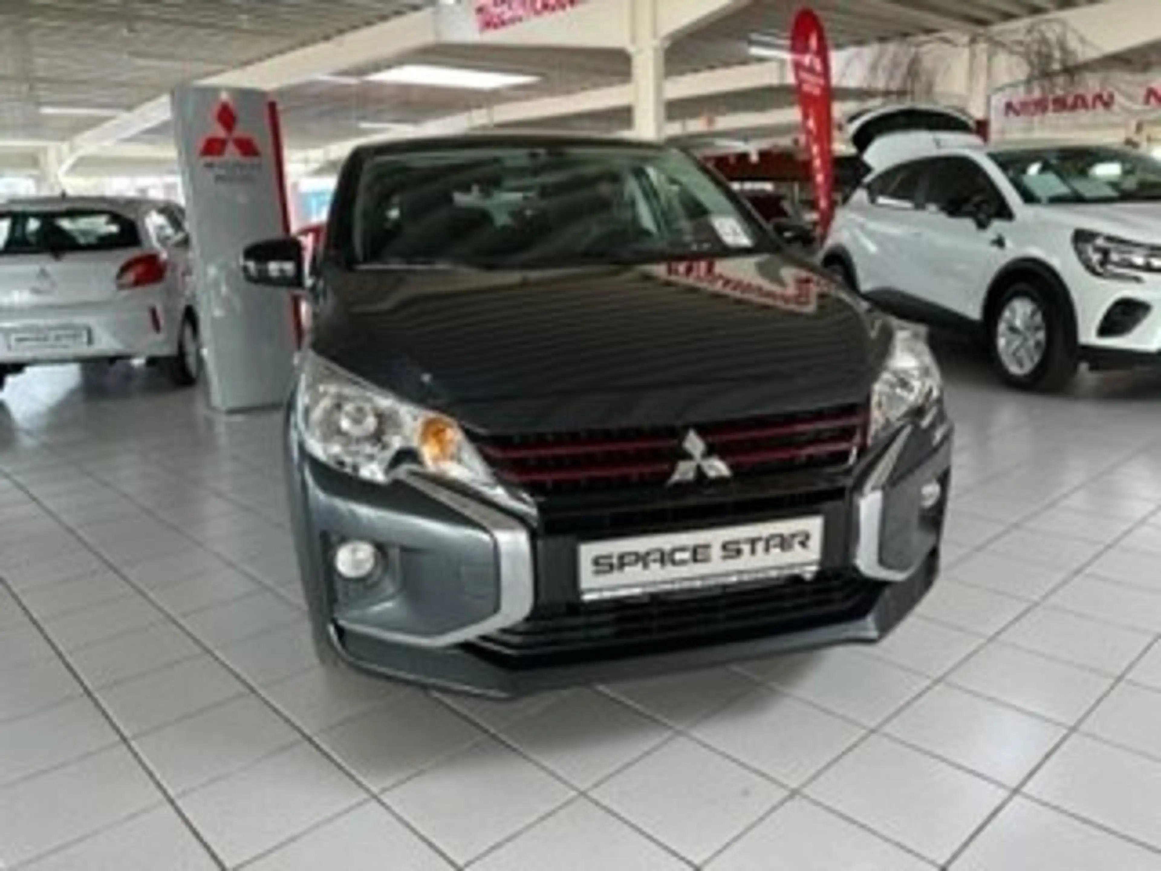 Mitsubishi Space Star Select+ Black1.2 Automatik — photo 2