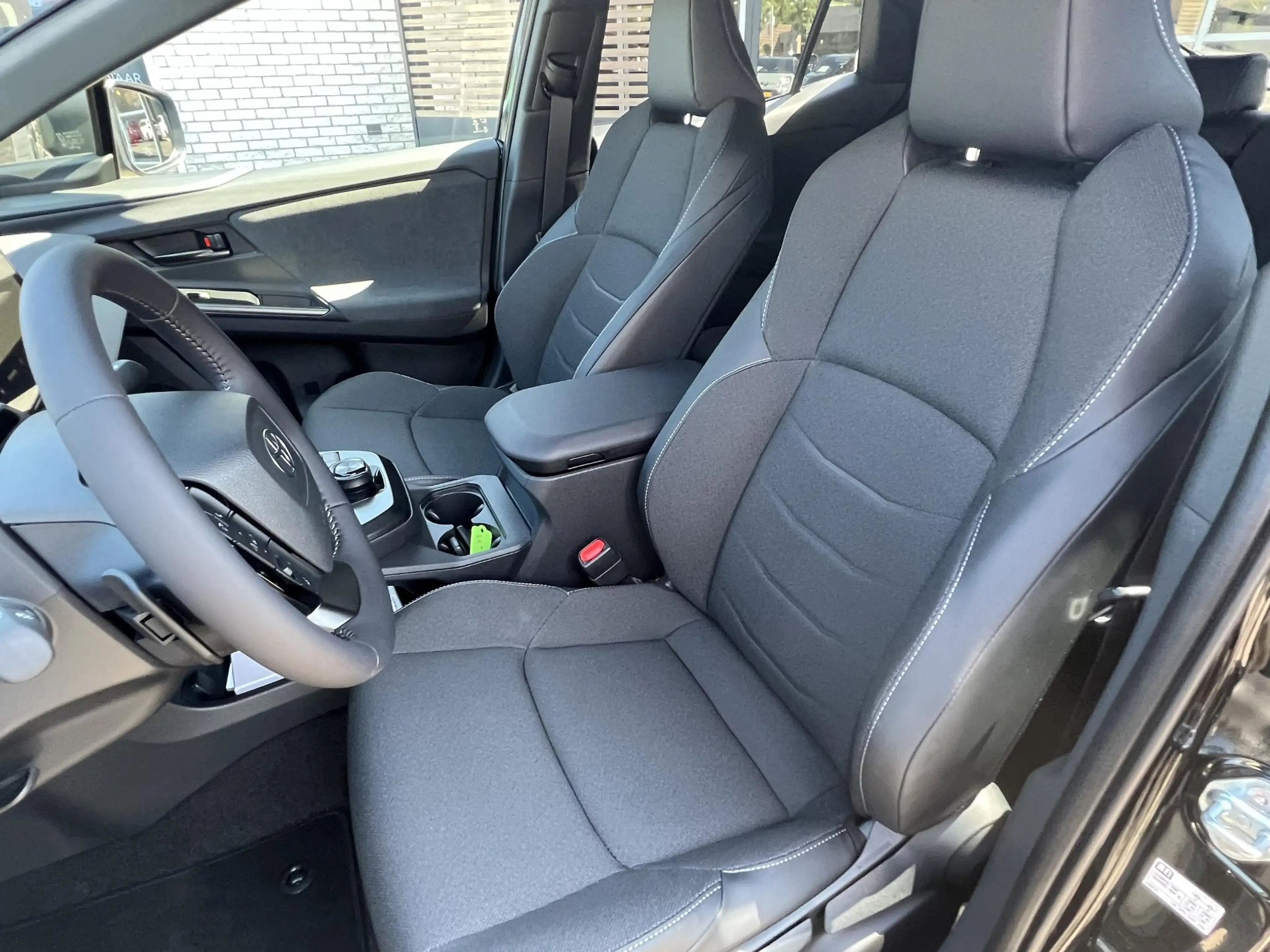 Toyota C-HR+ FIRST EDITION 77KWH NIEUW EN DIRECT LEVERBAAR!! 20 — photo 15