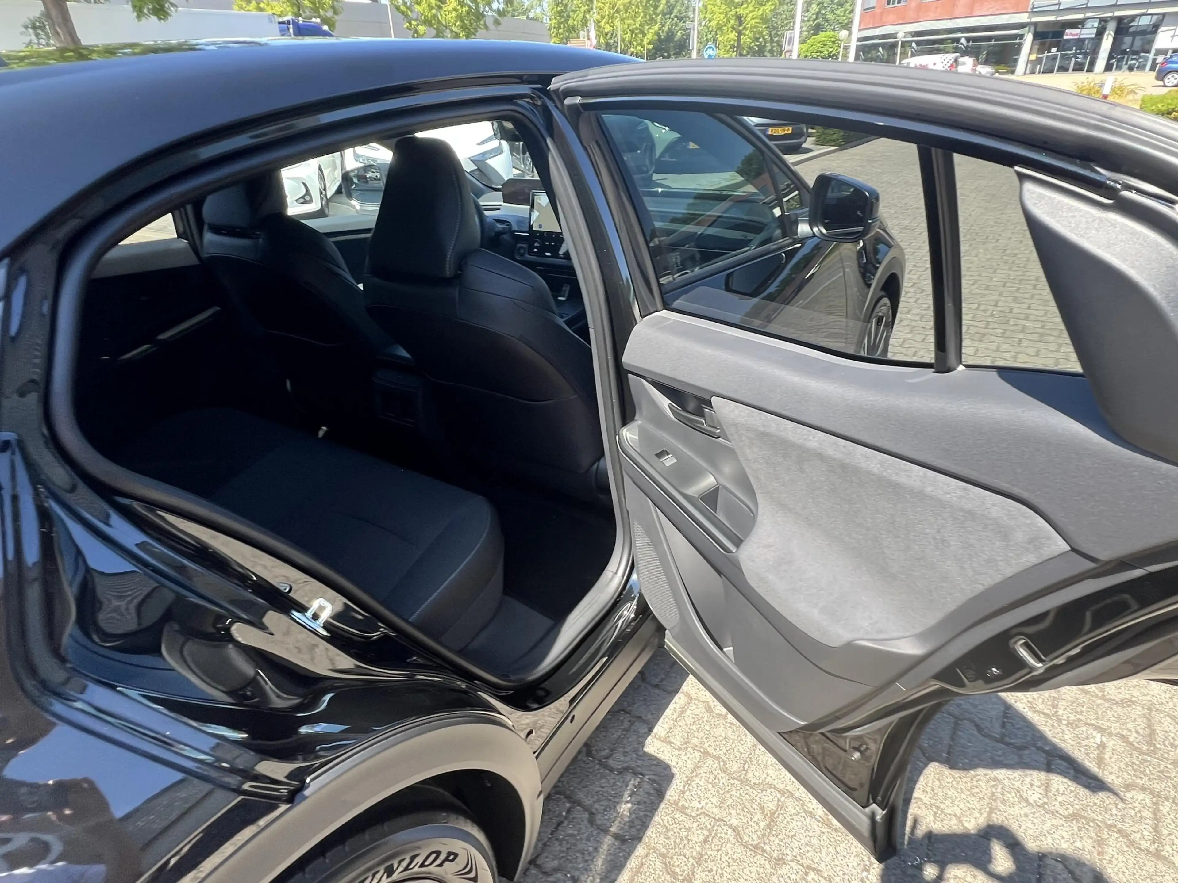 Toyota C-HR+ FIRST EDITION 77KWH NIEUW EN DIRECT LEVERBAAR!! 20 — photo 19