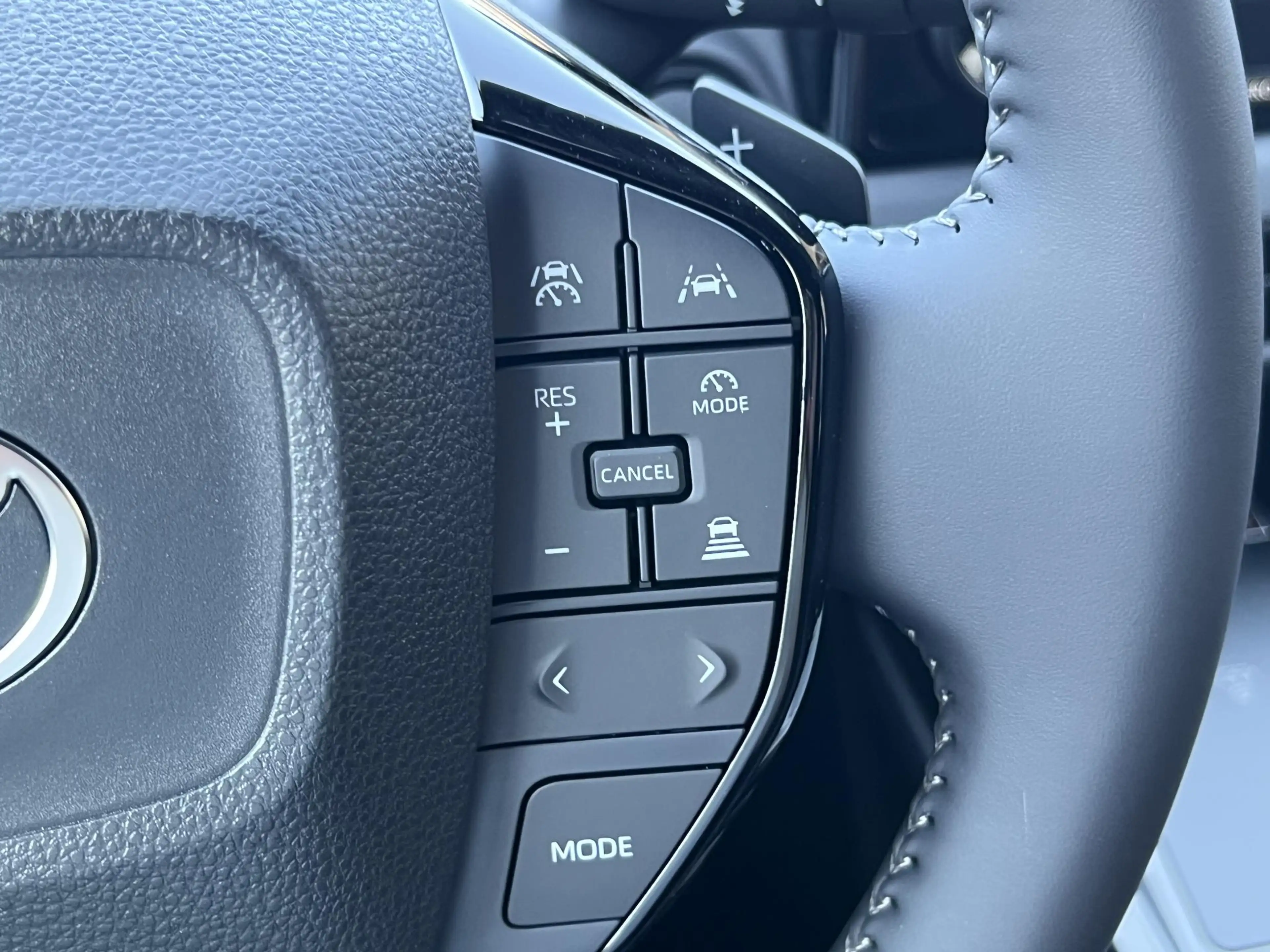 Toyota C-HR+ FIRST EDITION 77KWH NIEUW EN DIRECT LEVERBAAR!! 20 — photo 25