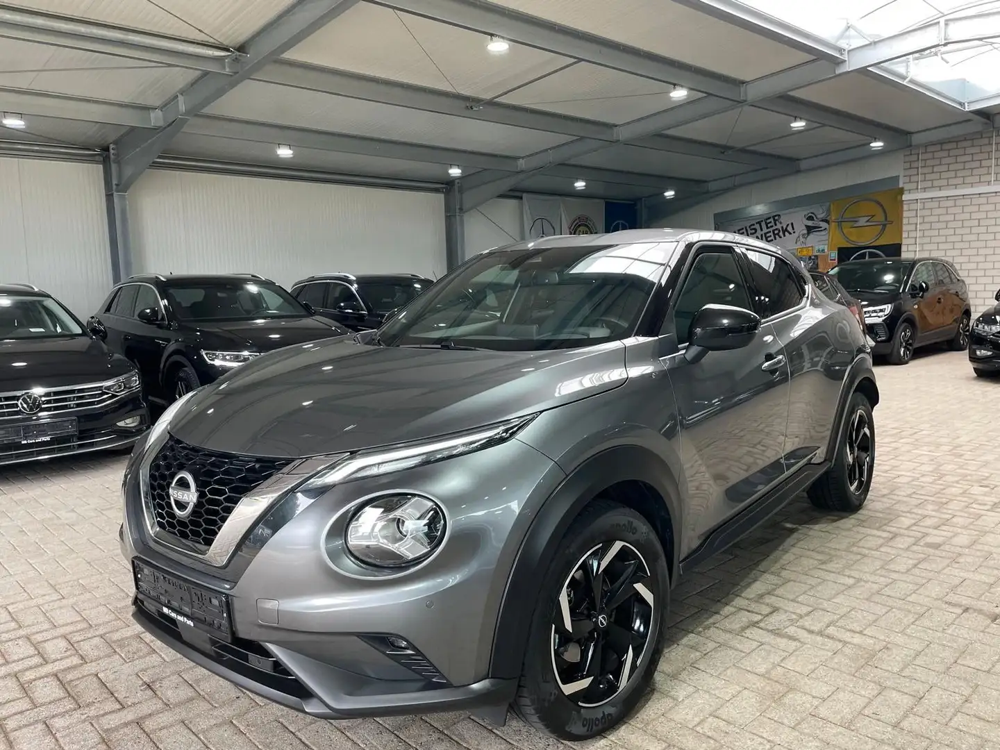 Nissan Juke 1.0 DIG-T N-Connecta LED LHZ SHZ RFK  WP Gris - 1