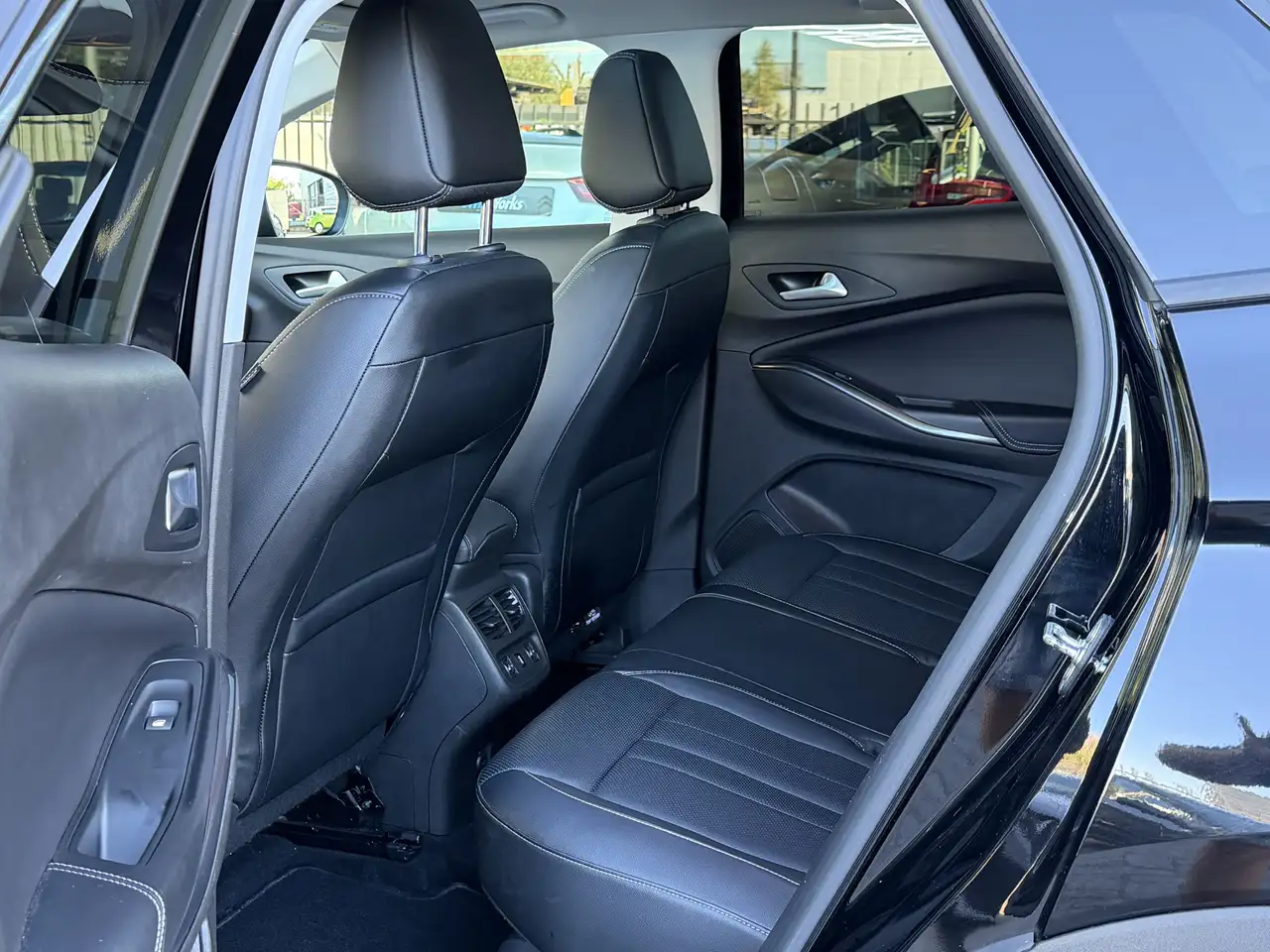 Opel Grandland X — photo 5 sur 41