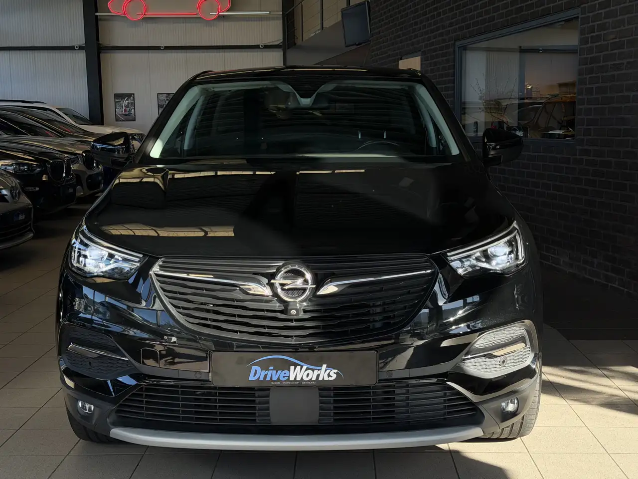 Opel Grandland X — photo 36 sur 41
