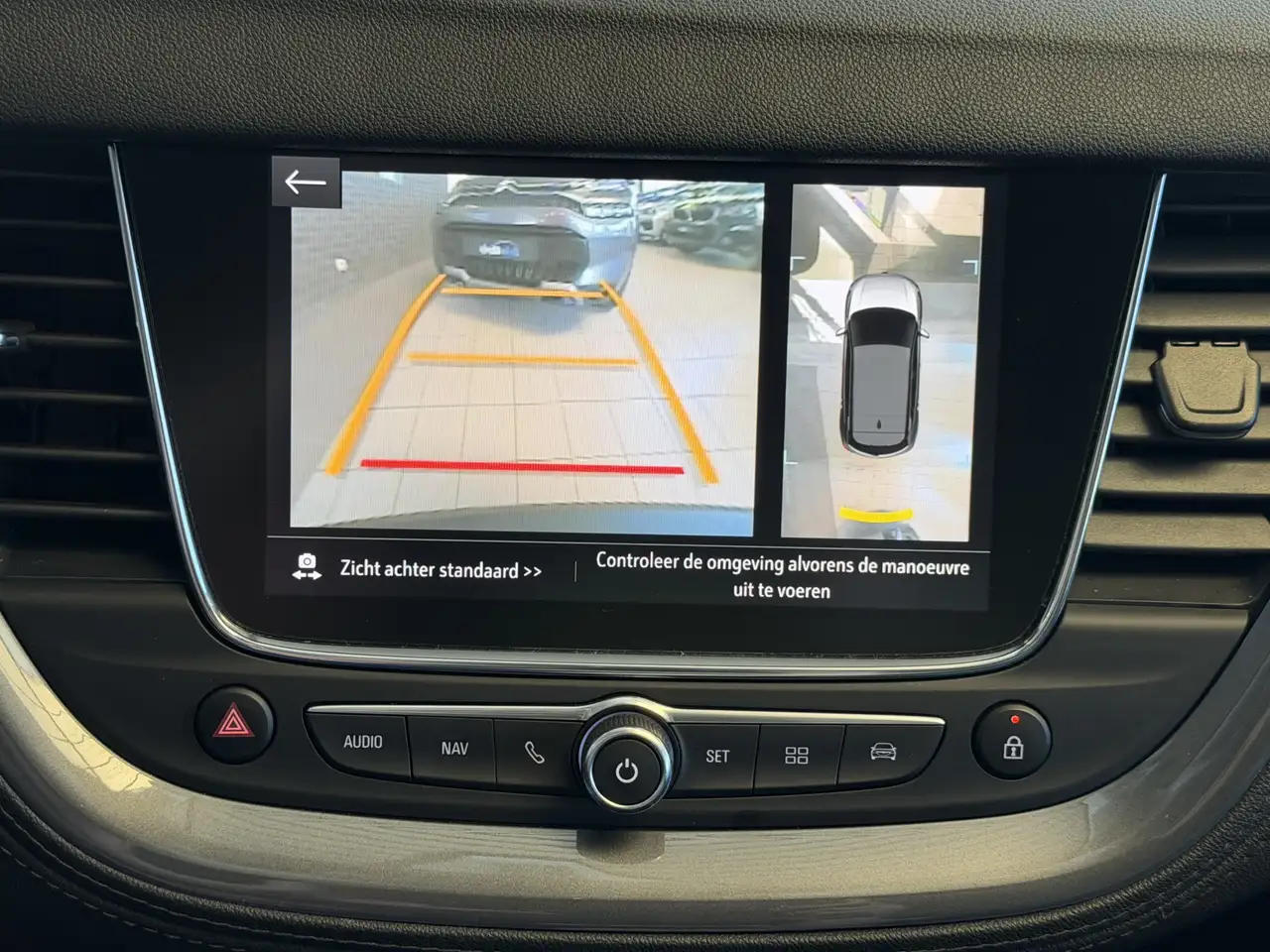Opel Grandland X — photo 35 sur 41
