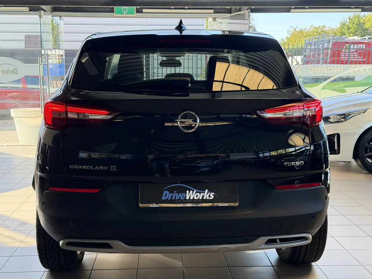Opel Grandland X — photo 39 sur 41