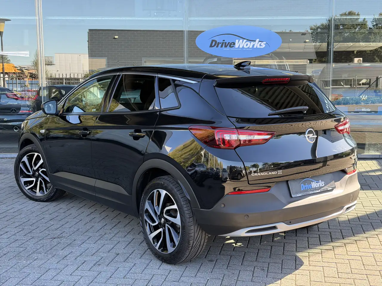 Opel Grandland X — photo 33 sur 41