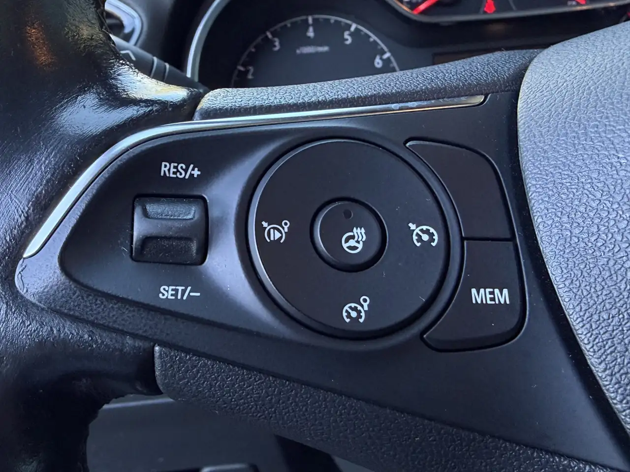 Opel Grandland X — photo 18 sur 41