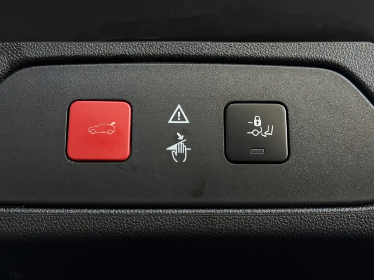 Opel Grandland X — photo 27 sur 41