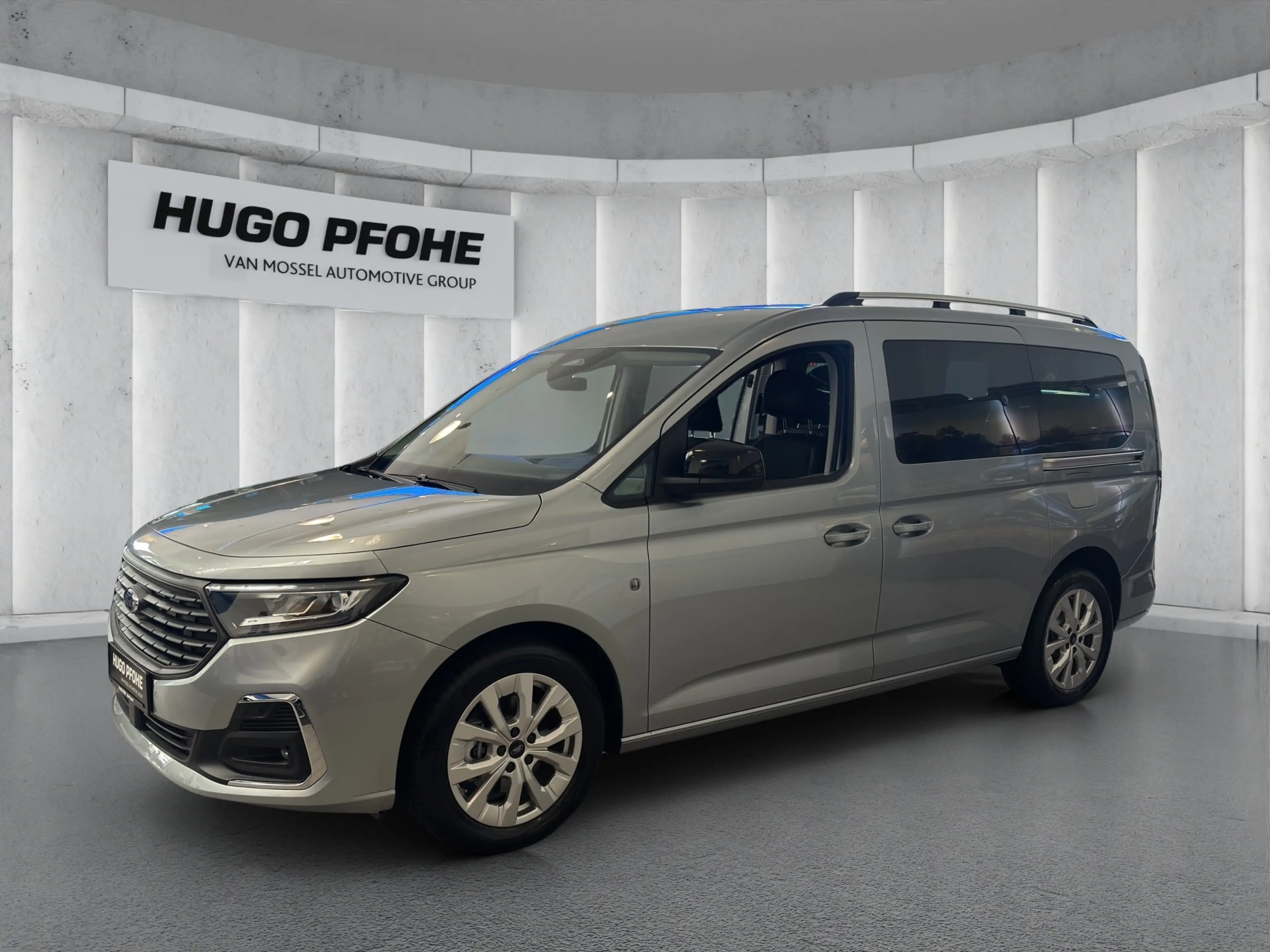 Ford Grand Tourneo Connect L2 Titanium 2.0 EcoBlue 90kW Automatik Hot
