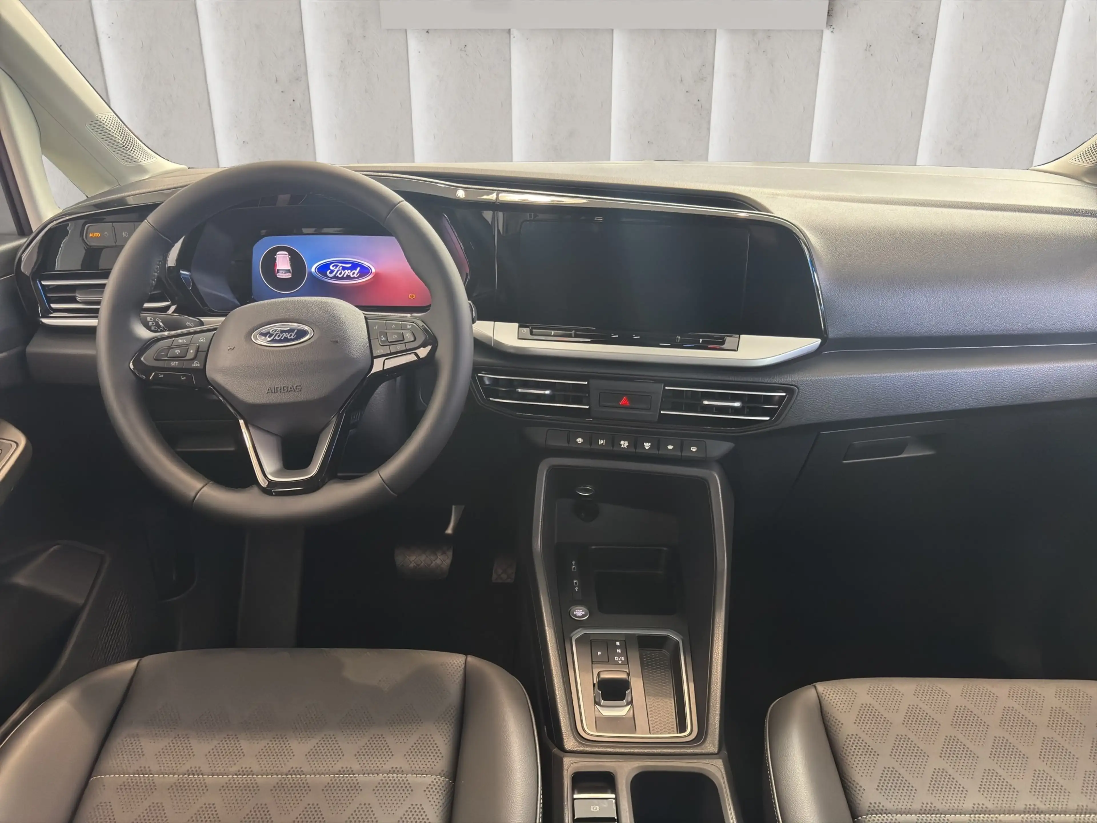 Ford Grand Tourneo Connect L2 Titanium 2.0 EcoBlue 90kW Automatik Hot — photo 11